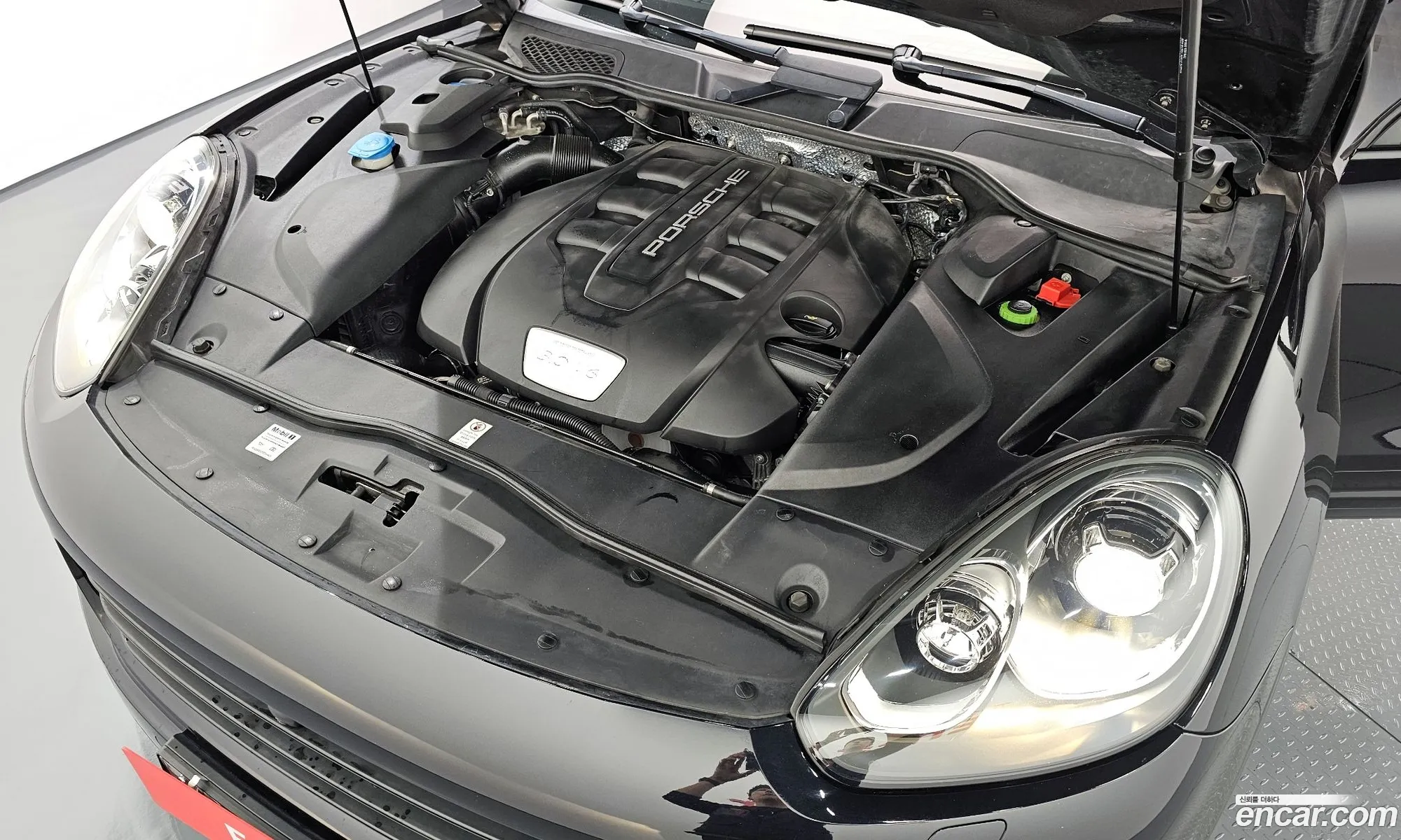 Porsche New Cayenne 30 Diesel Platinum Edition 958 - фотография 8095574