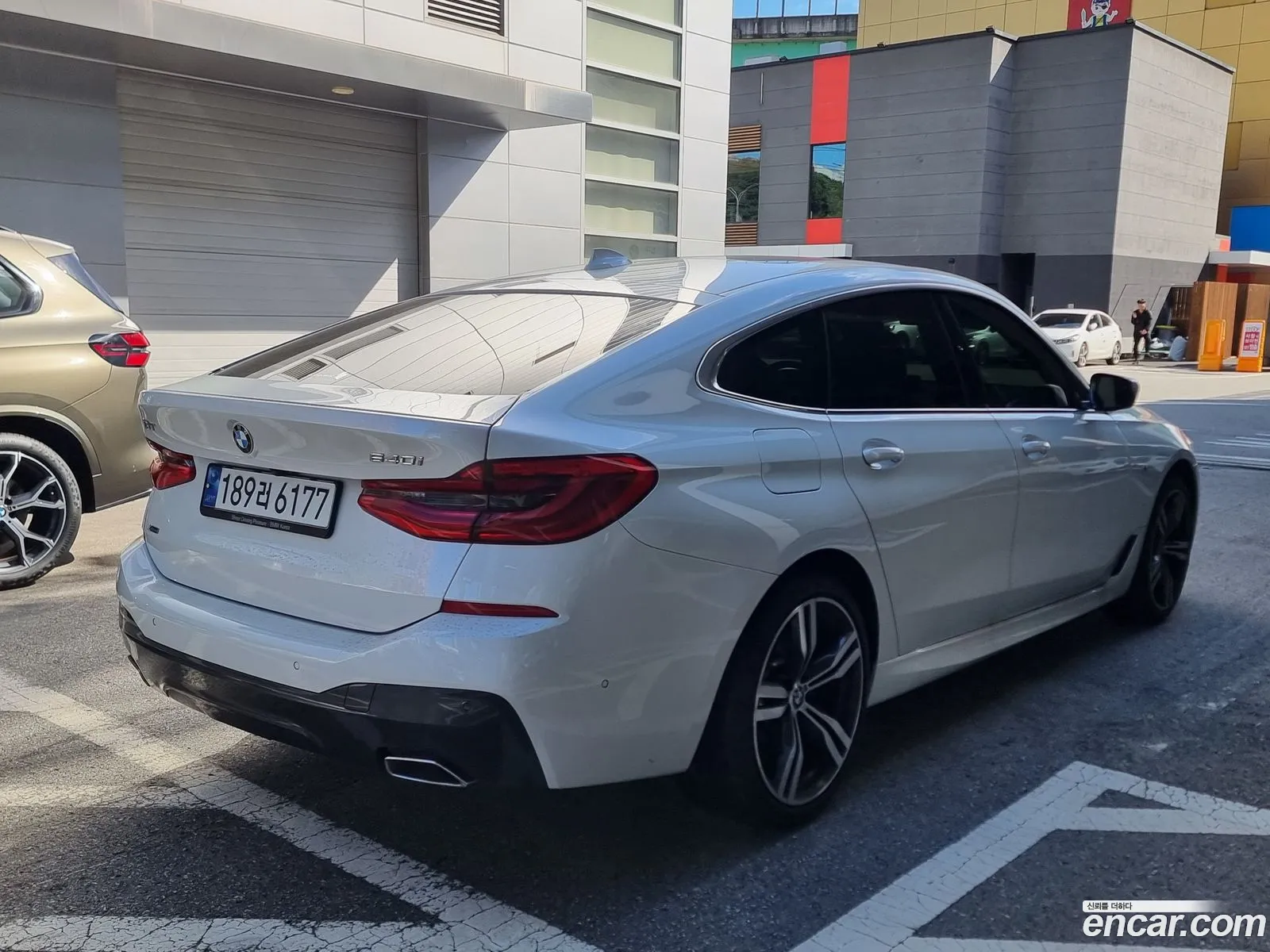 BMW 6 Series Gt G32 640I xDrive M Sports - фотография 13654139