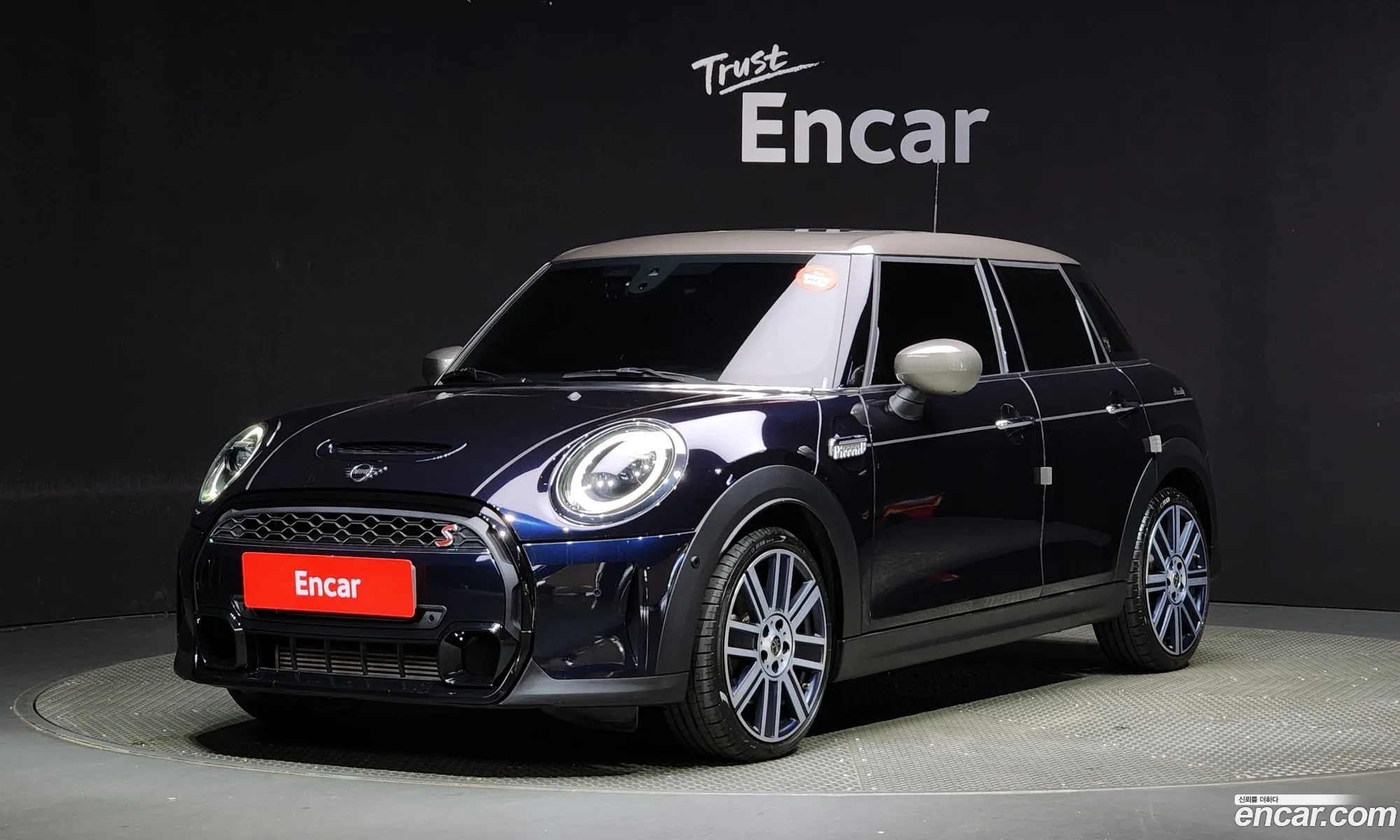 Mini Cooper S 5-Door Piccadilly Edition 3Rd Generation - фотография 745436