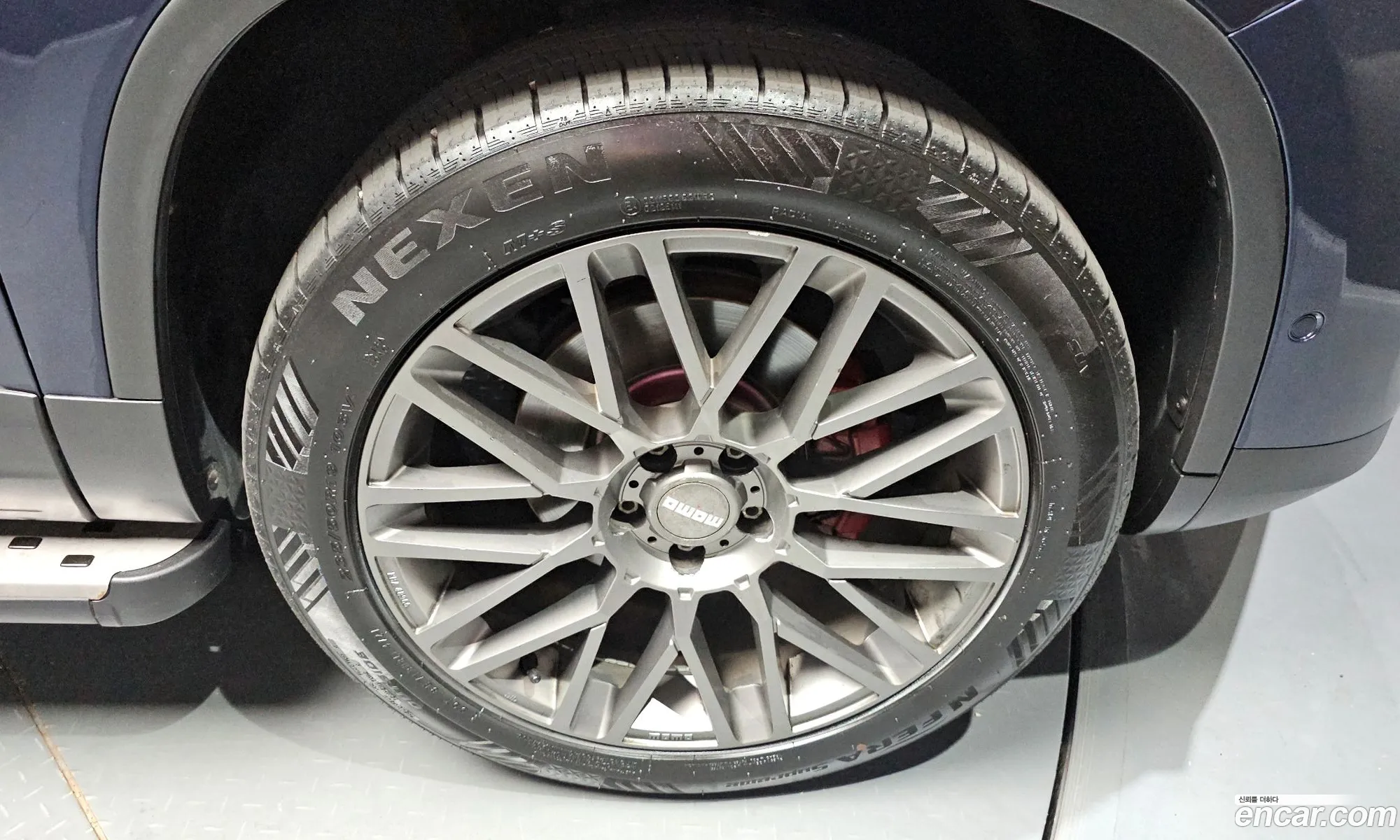 Volkswagen New Tiguan 20 Tdi Premium 5N - фотография 12293562