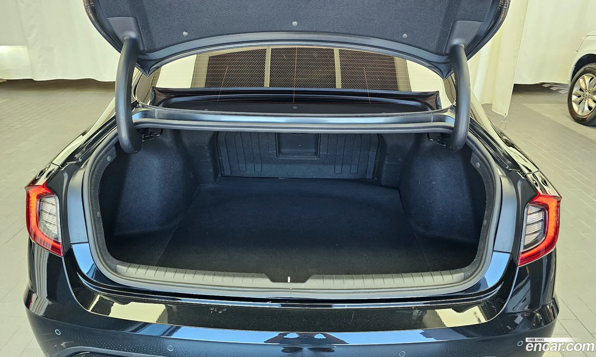 Sonata Hybrid Dn8 Premium Plus - фотография 1695037