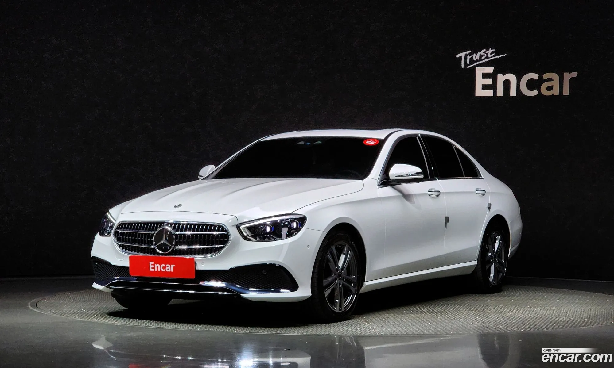 E-Class W213E350 4Matic Avant-Garde - фотография 8284414