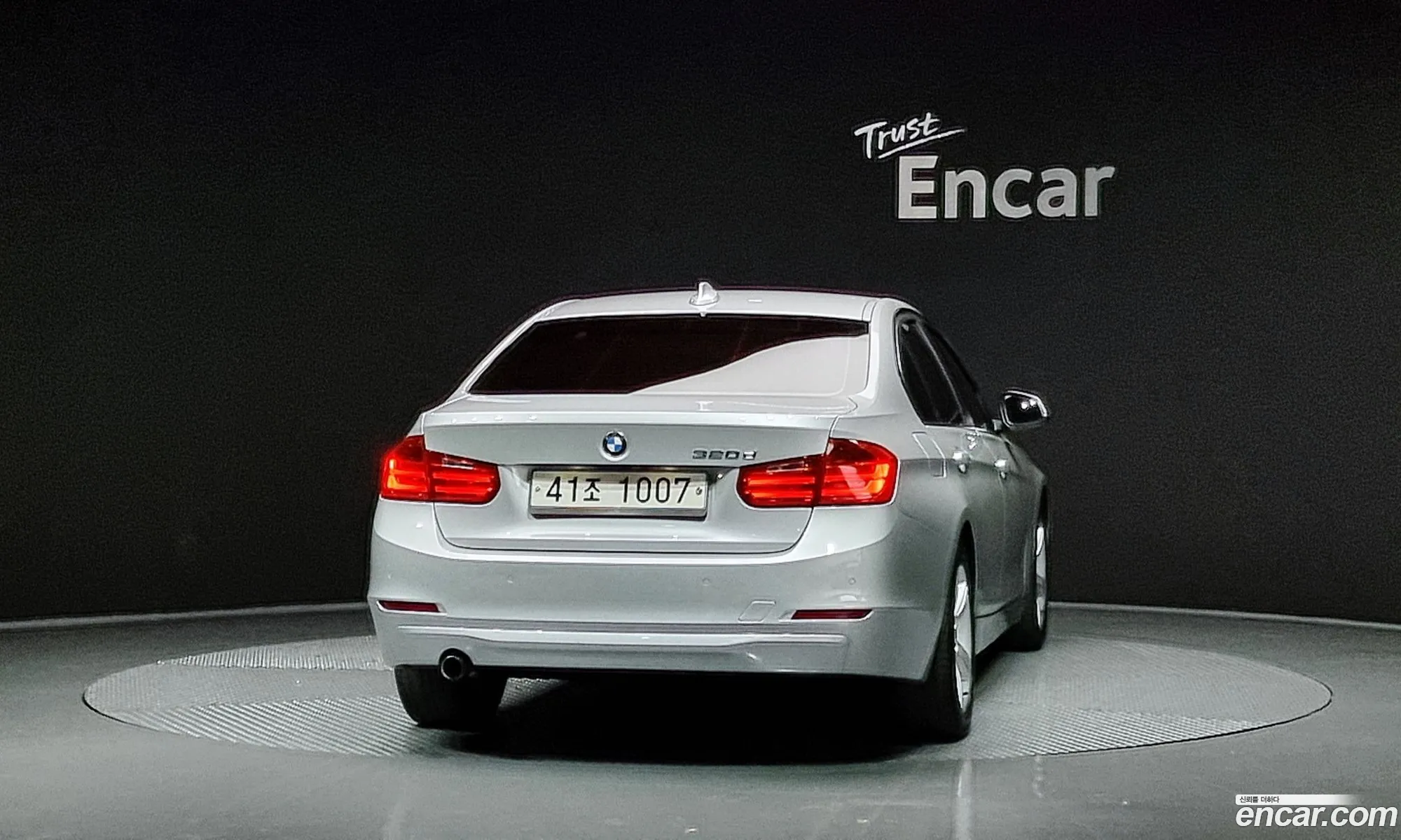 BMW 3 Series F30 320D - фотография 13532582