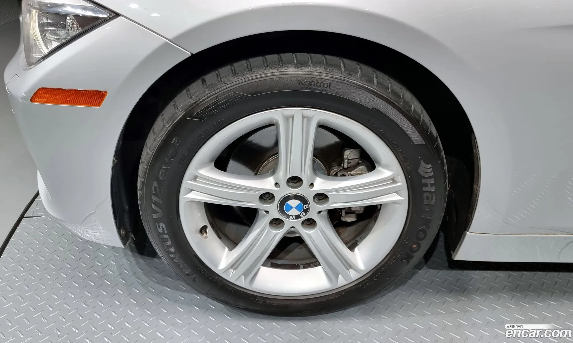 BMW 3 Series F30 320D - фотография 13532583