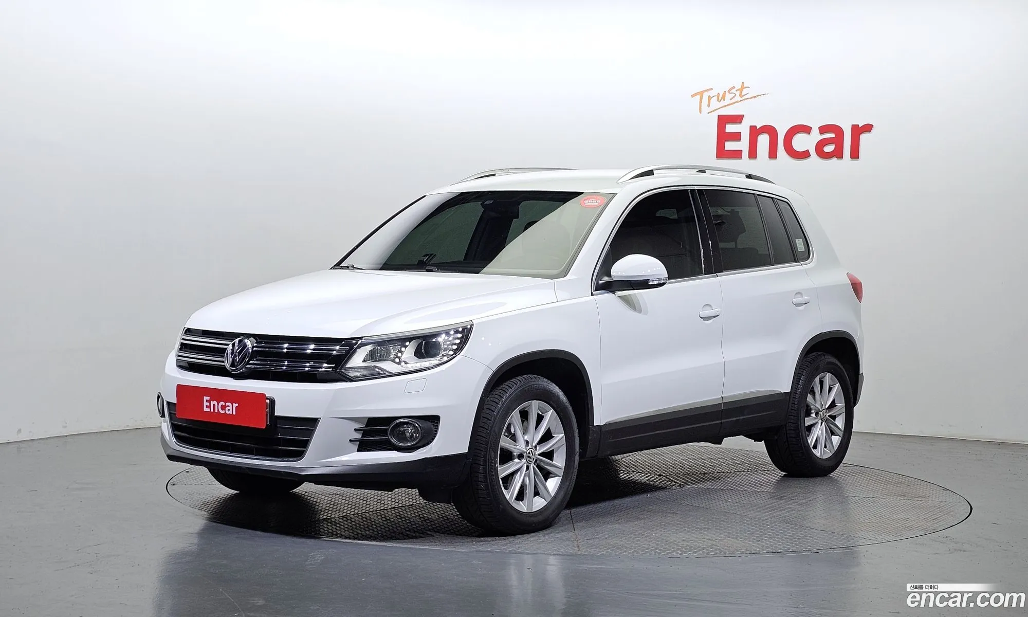 Volkswagen New Tiguan 20 Tdi Comfort 5N - фотография 12355511