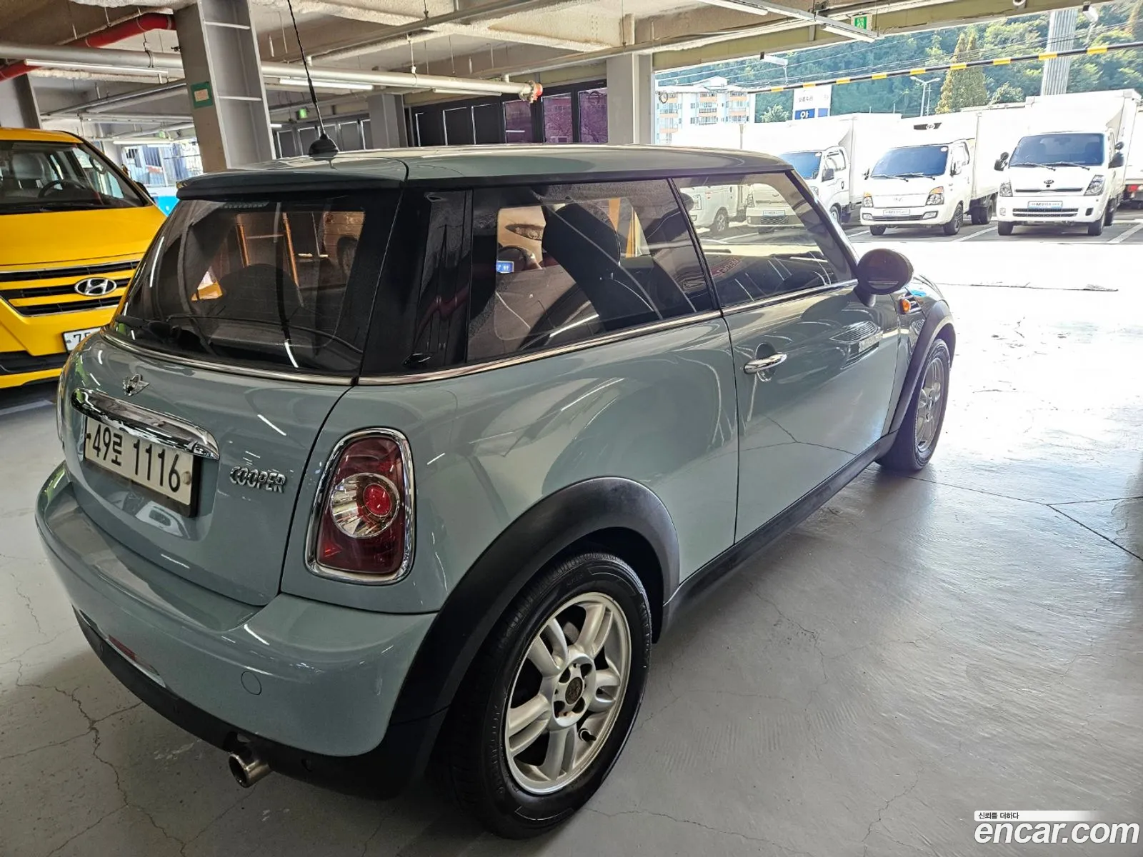Mini Cooper Se - фотография 751113