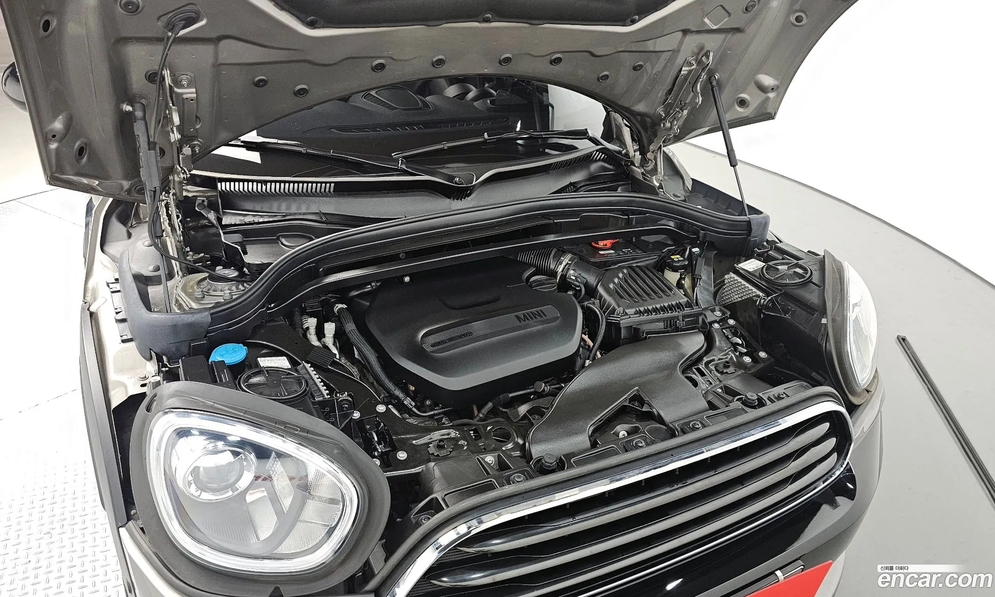 Mini Cooper D Countryman All4 High 2Nd Generation - фотография 751674