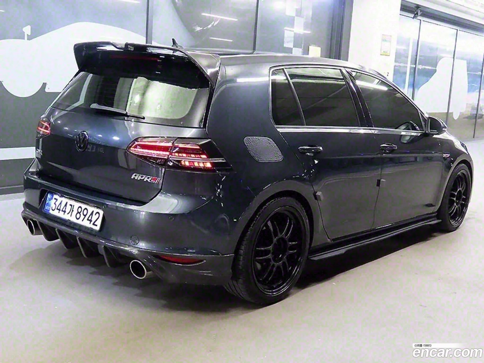 Volkswagen Golf 7Th Generation 20 Gti - фотография 12370311