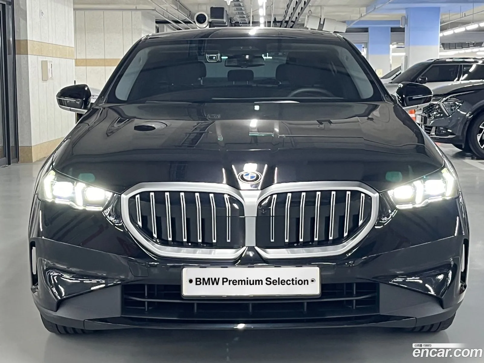 BMW 5 Series G60 523D - фотография 13684222