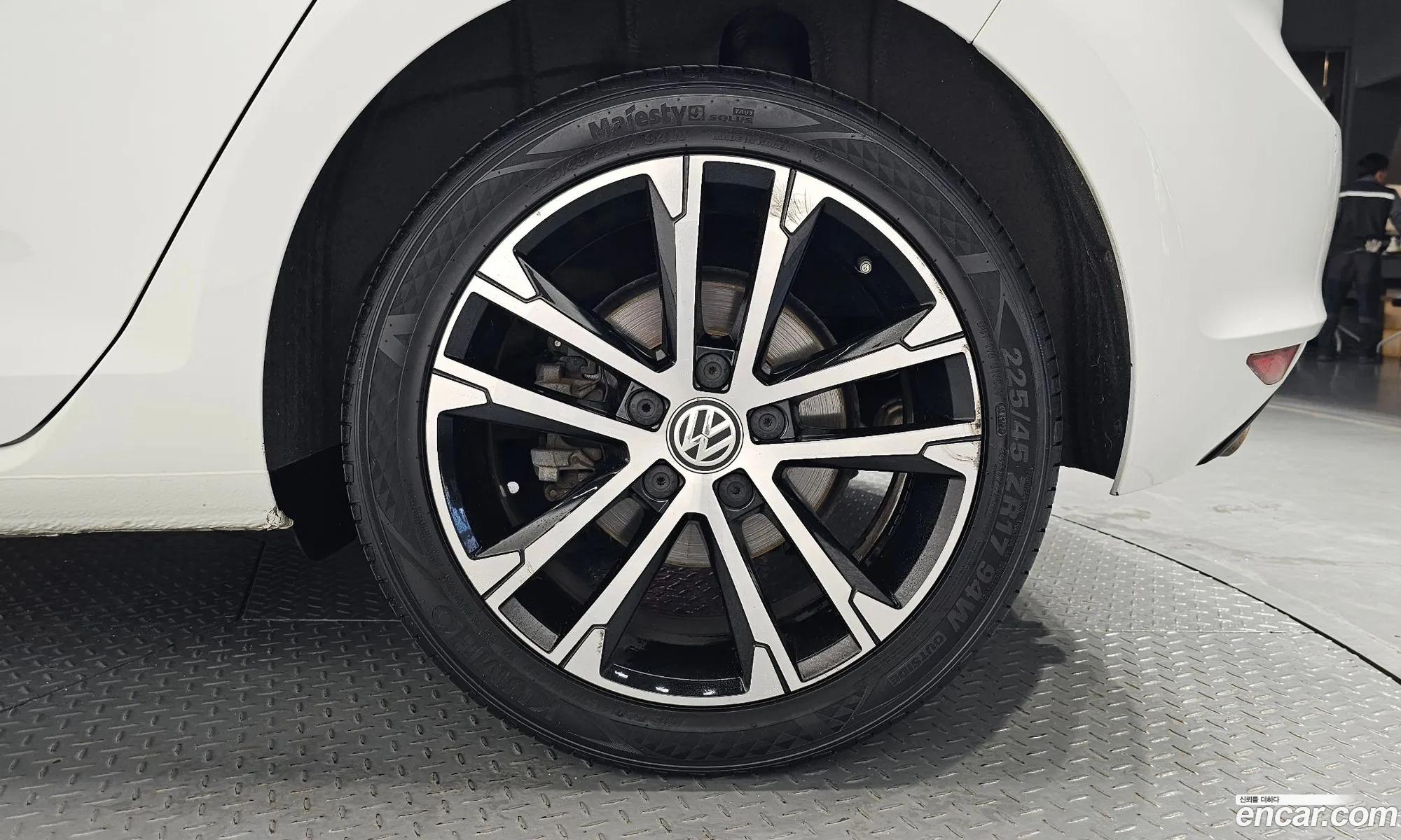 Volkswagen Golf 7Th Generation 20 Tdi Premium - фотография 12370327