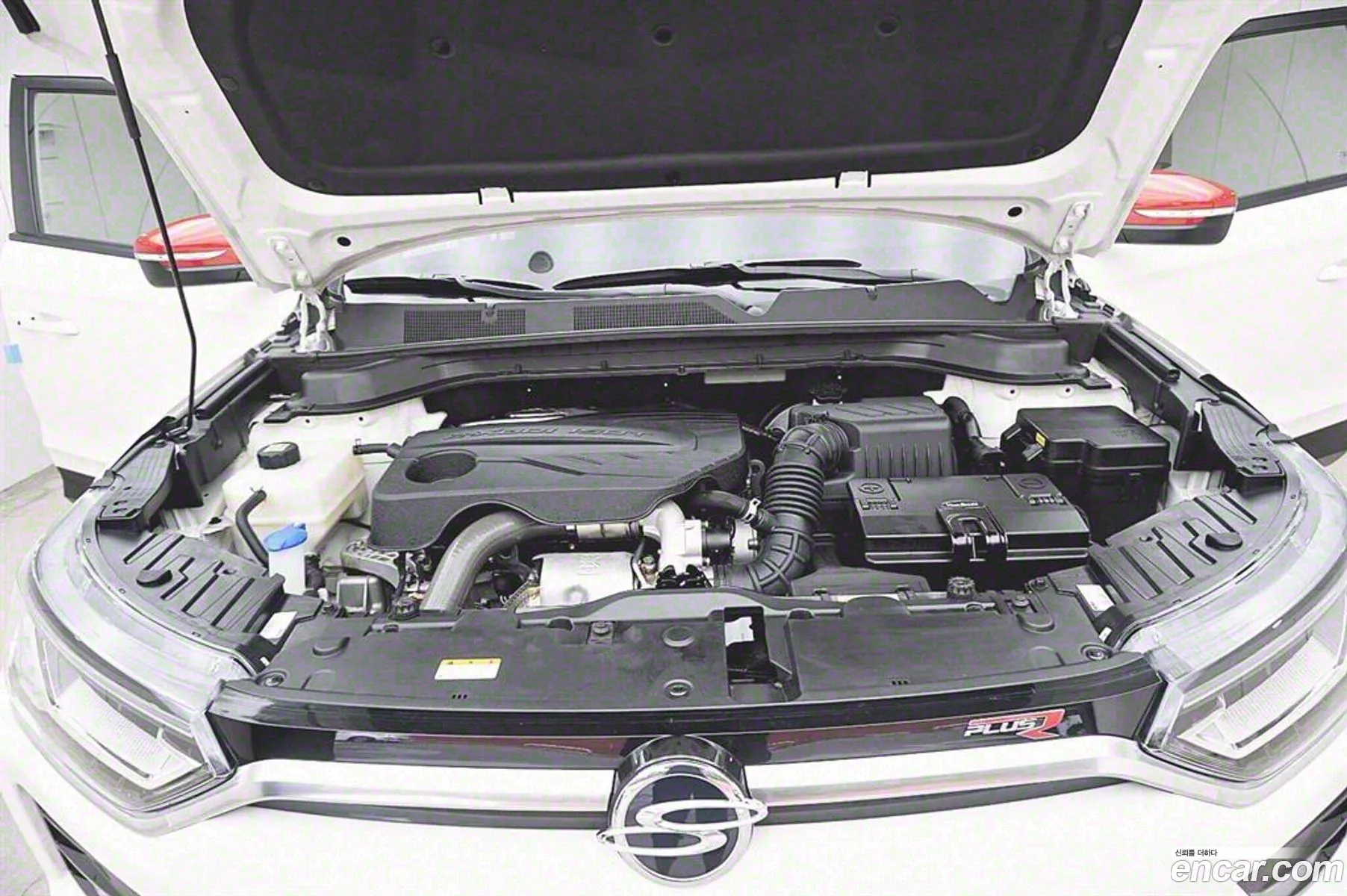 Kg Mobility Ssangyong Beautiful Korando Gasoline 15 2Wd R-Plus - фотография 7006125