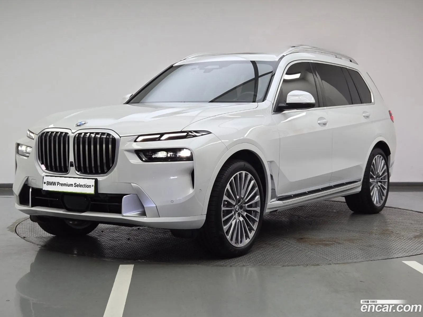 BMW X7 G07 ​​xDrive 40I Design Pure Excellence 6-Seater - фотография 15254316