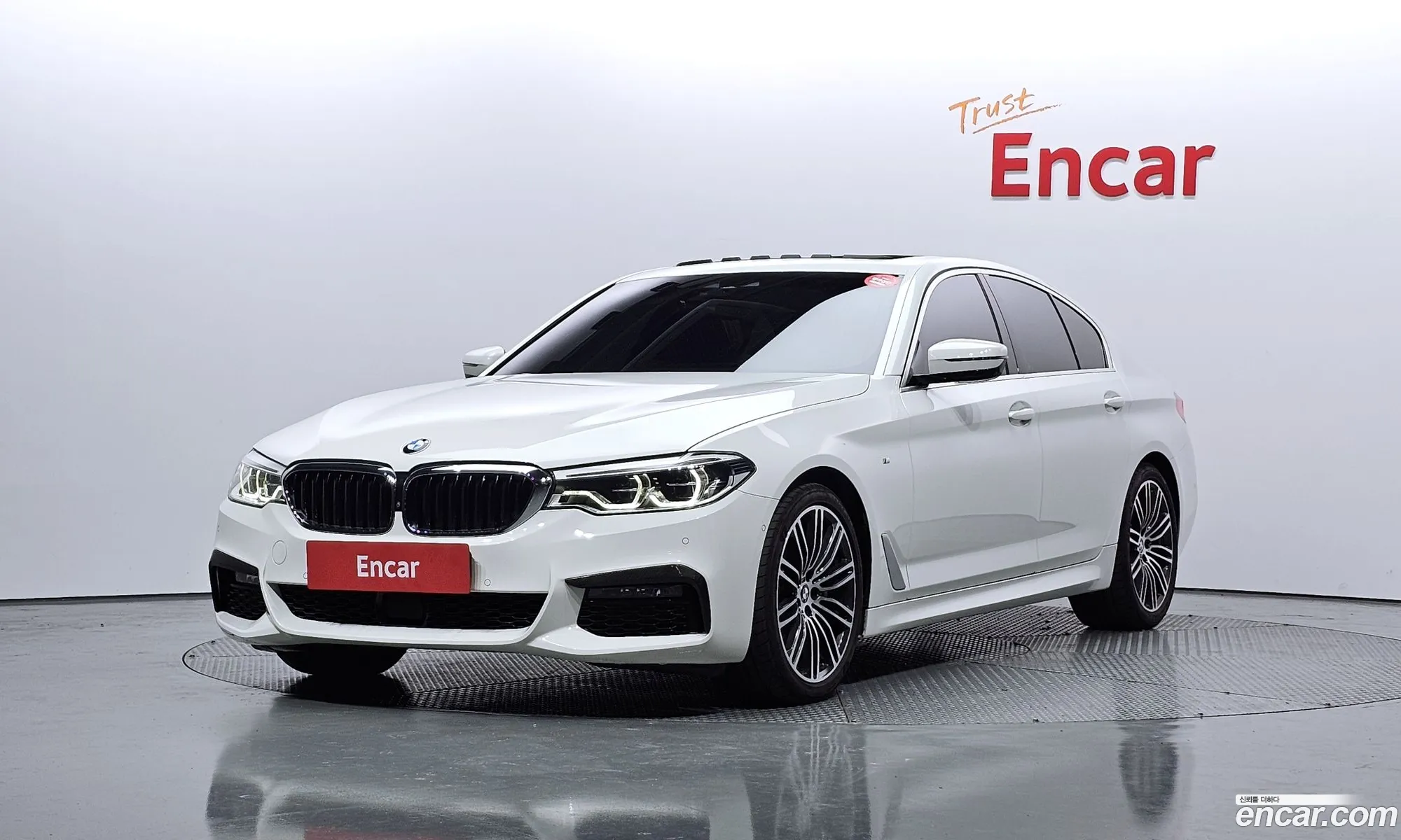 BMW 5 Series G30 530I M Sports Plus - фотография 13795828