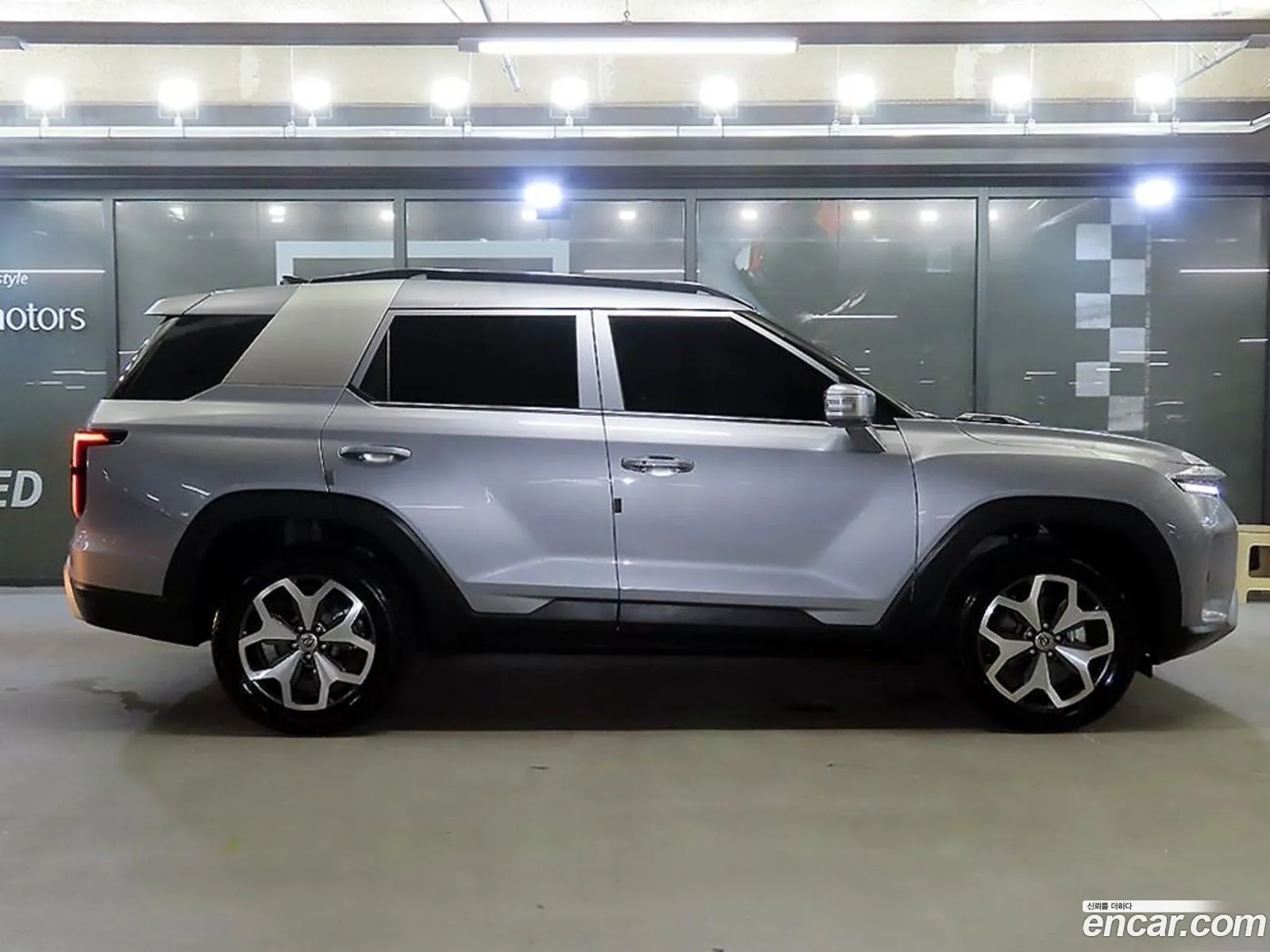 Kg Mobility Ssangyong Torres Gasoline 15 2Wd T7 - фотография 7052364