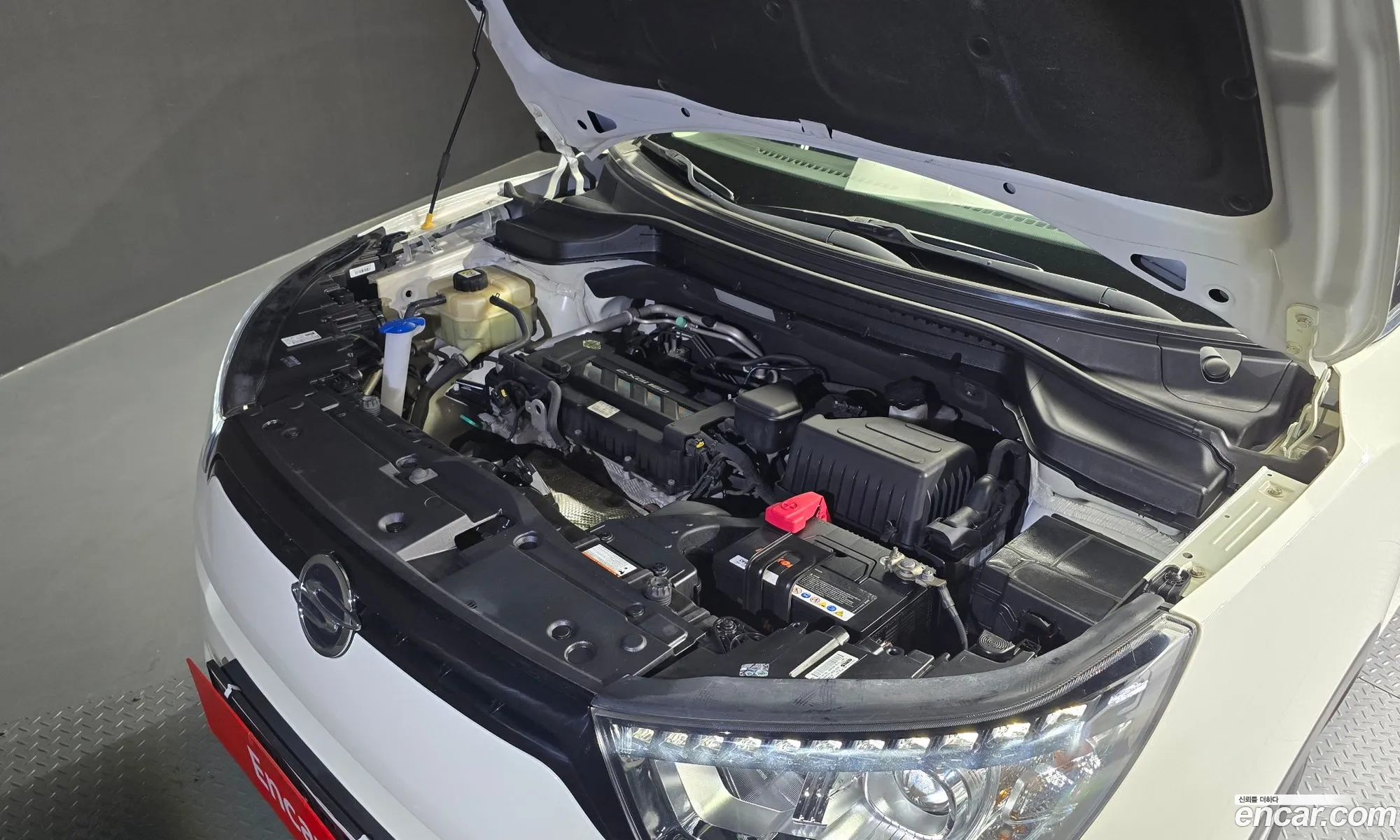 Kg Mobility Ssangyong Tivoli Vx 2Wd - фотография 7114136
