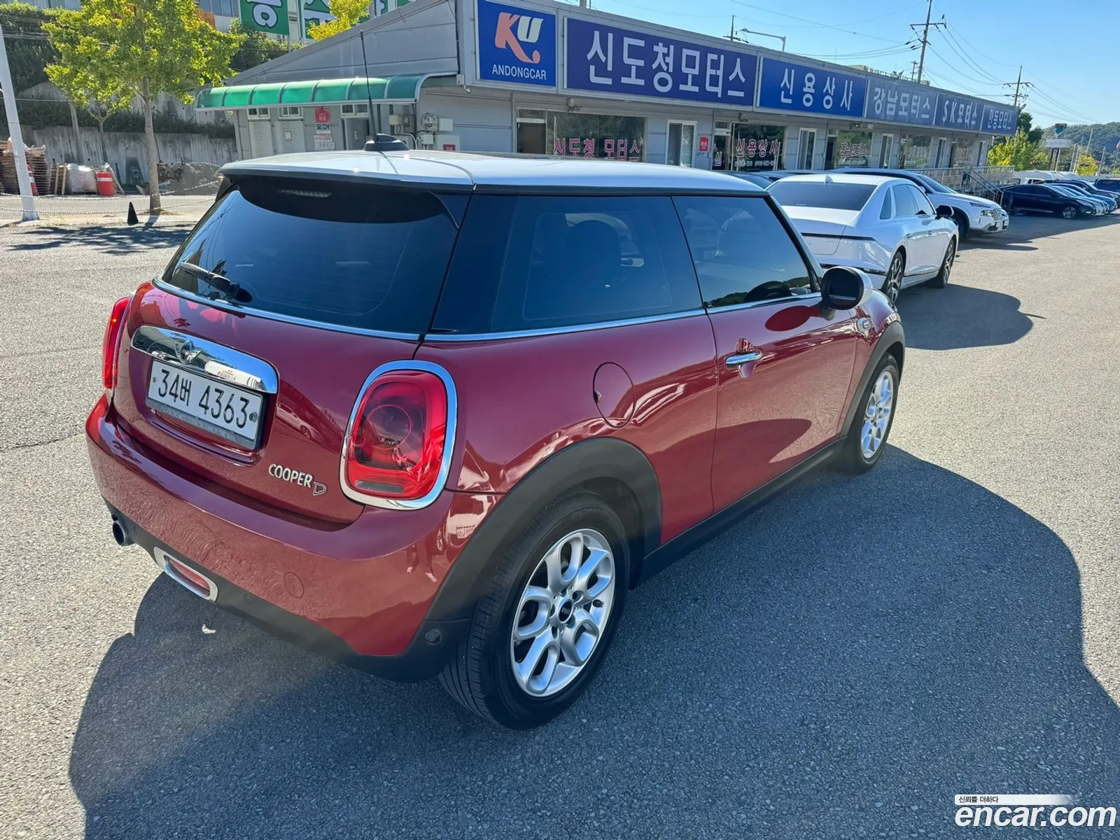 Mini Cooper D High 3Rd Generation - фотография 751683