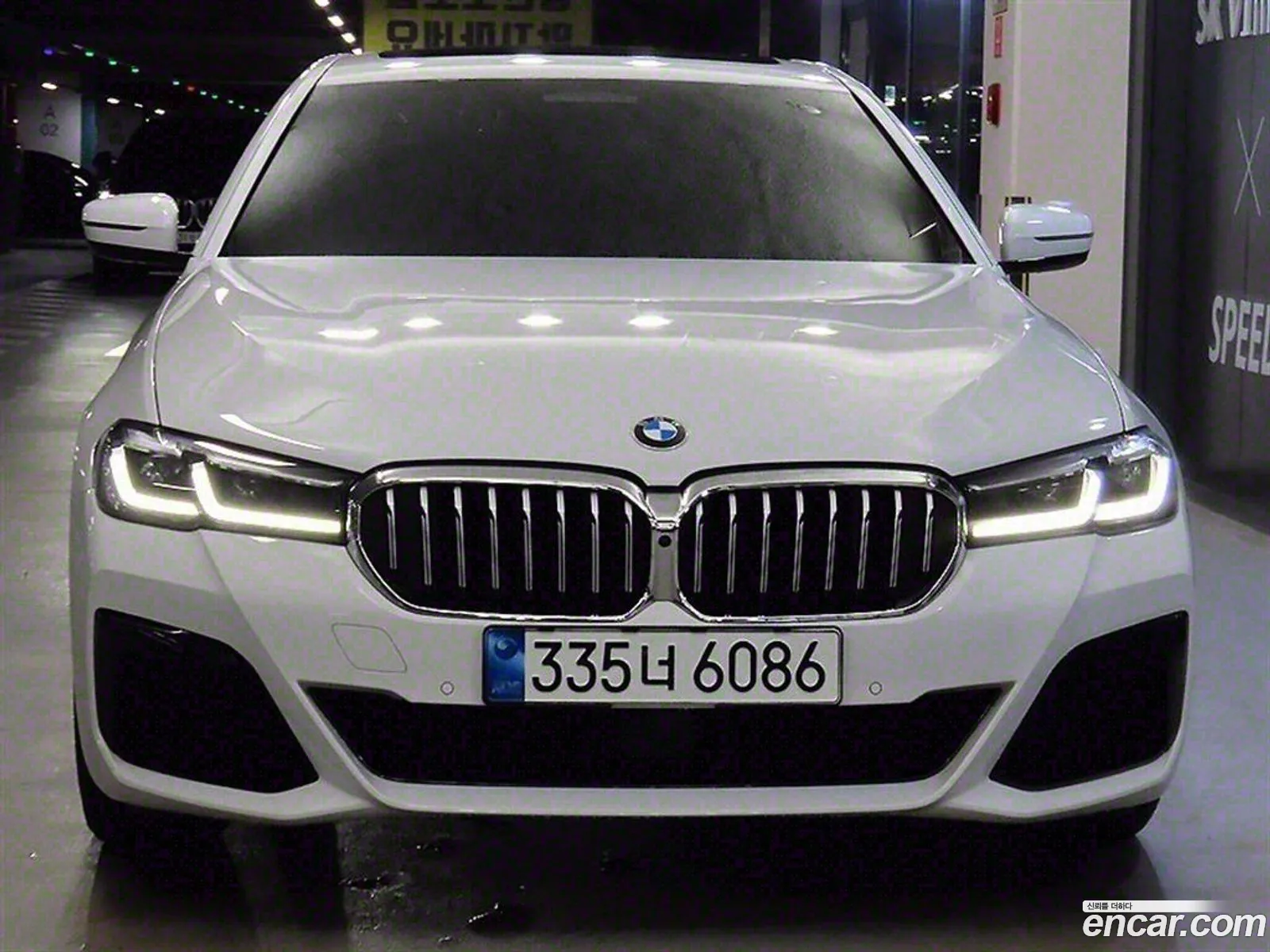 BMW 5 Series G30 530I xDrive M Sports - фотография 13671433