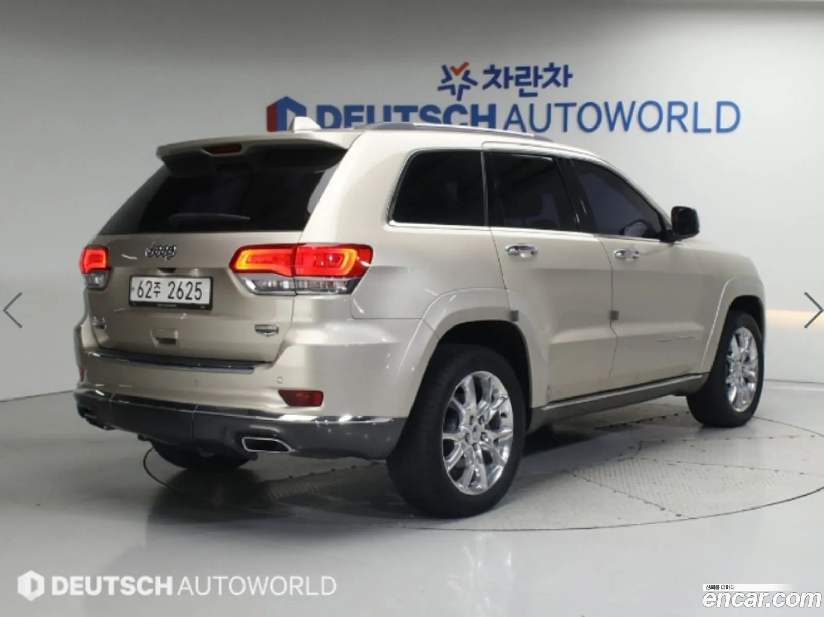 Jeep Grand Cherokee 30 Diesel Overland Summit Wk2 - фотография 7744863