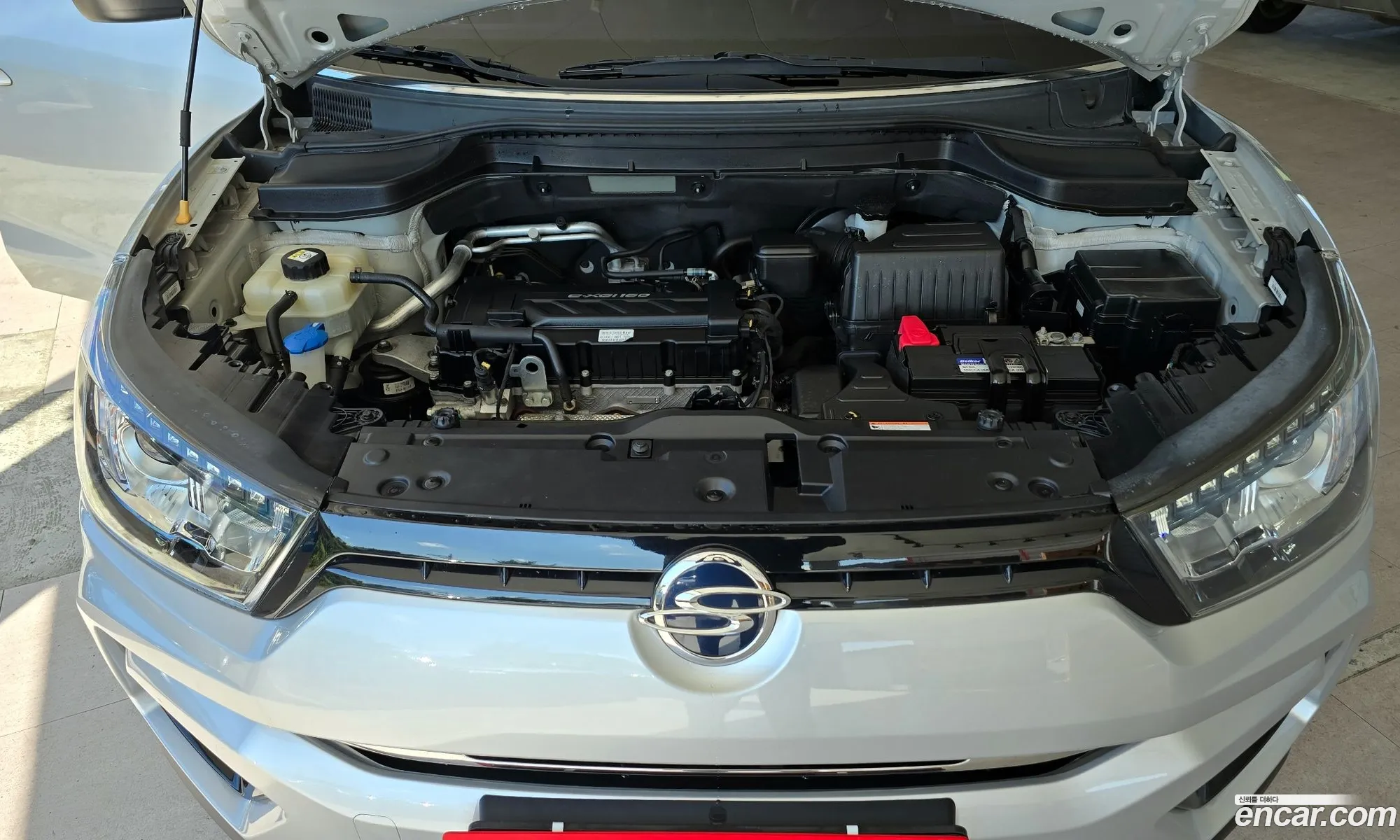 Kg Mobility Ssangyong Tivoli Armor Vx 2Wd - фотография 7223822