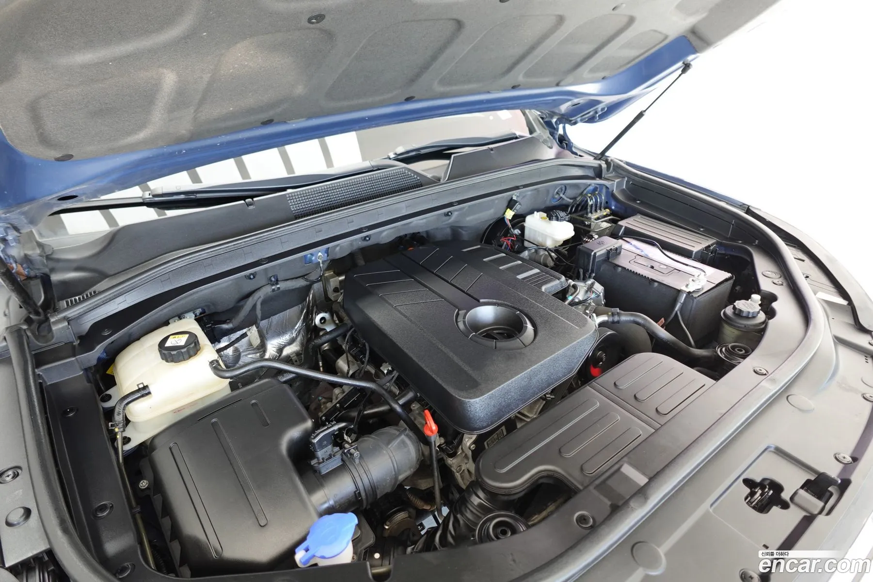 Kg Mobility Ssangyong Rexton Sports Diesel 22 4Wd Prestige - фотография 7096787