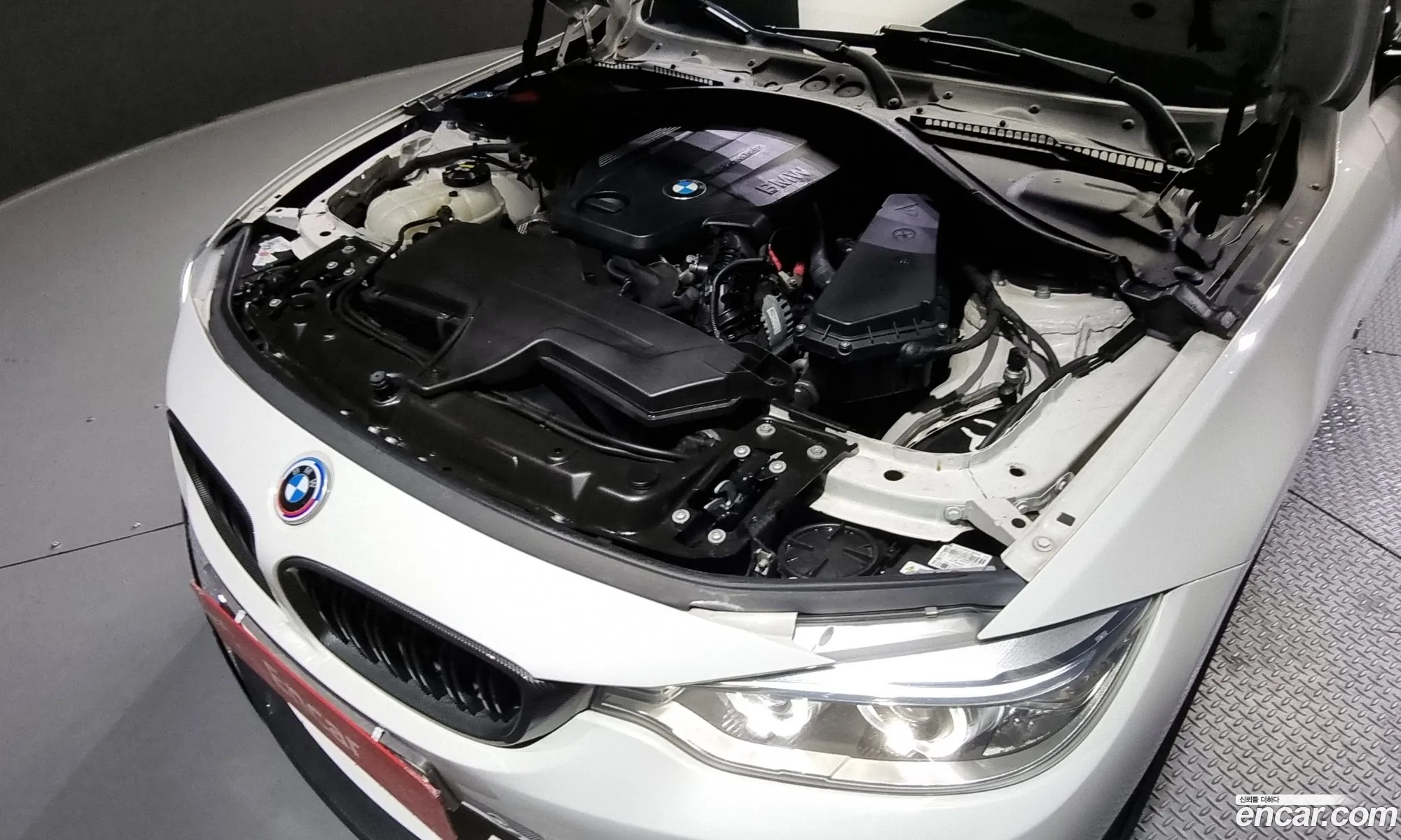 BMW 4 Series F32 420D M Sports Coupe - фотография 13667693
