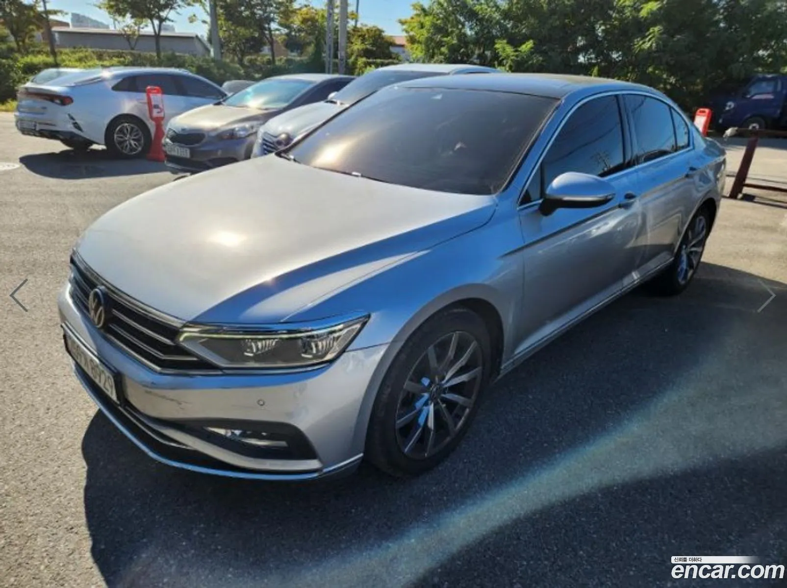 Volkswagen Passat GtB8 20 Tdi - фотография 12370378