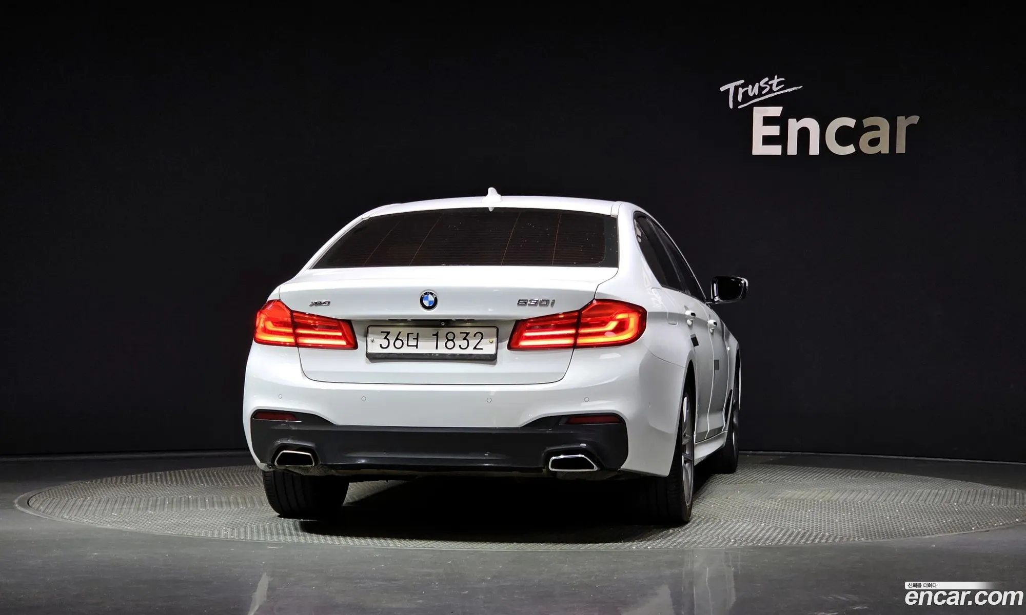 BMW 5 Series G30 530I xDrive M Sports - фотография 13532594