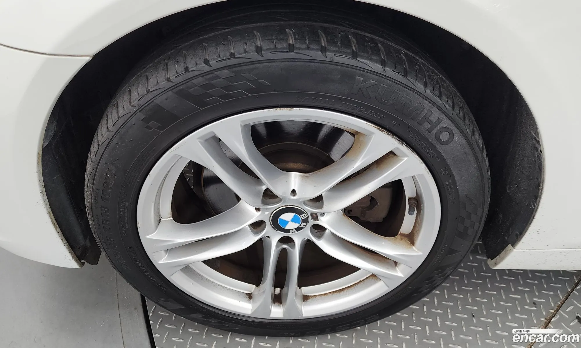 BMW 5 Series F10 520D - фотография 13671424