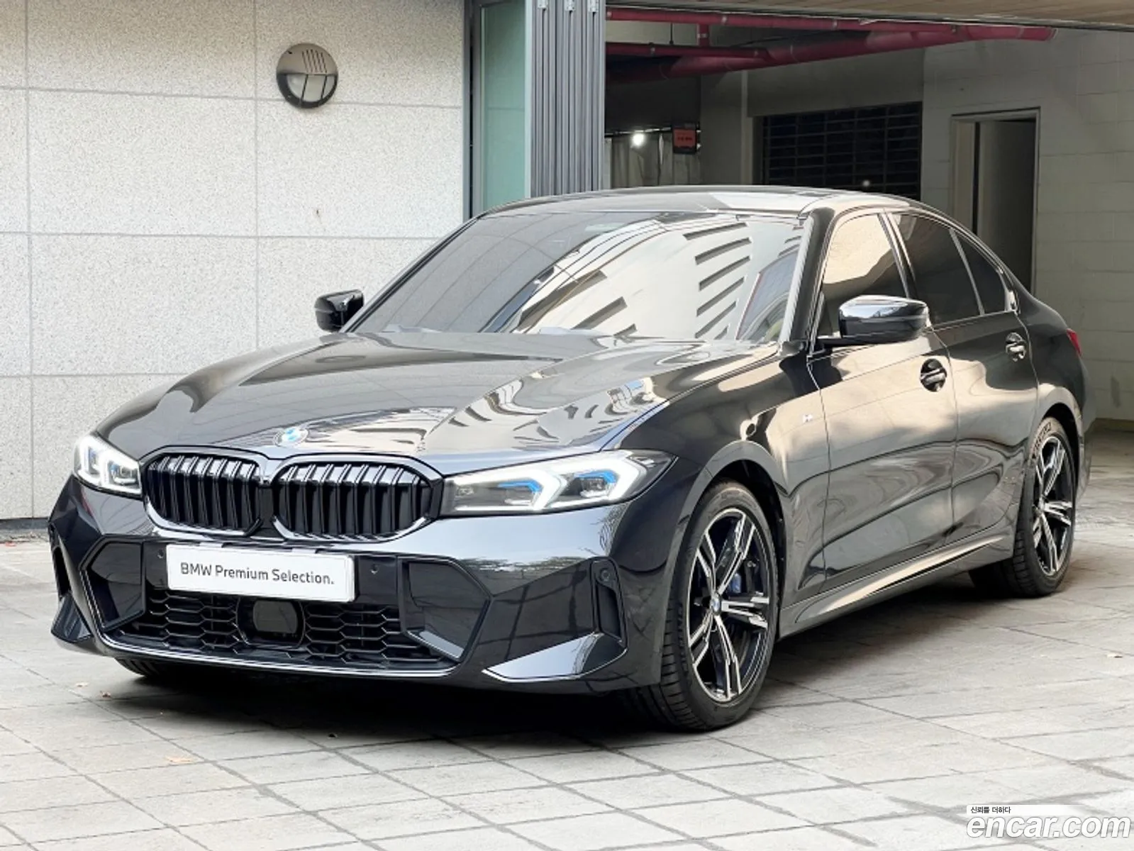 BMW 3 Series G20 320I M Sports - фотография 13671376