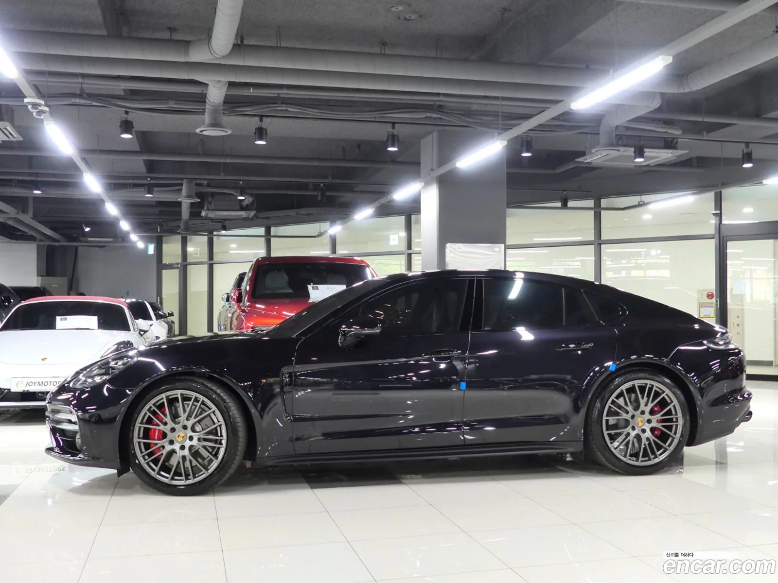 Porsche Panamera 971 40 Gts - фотография 8095546