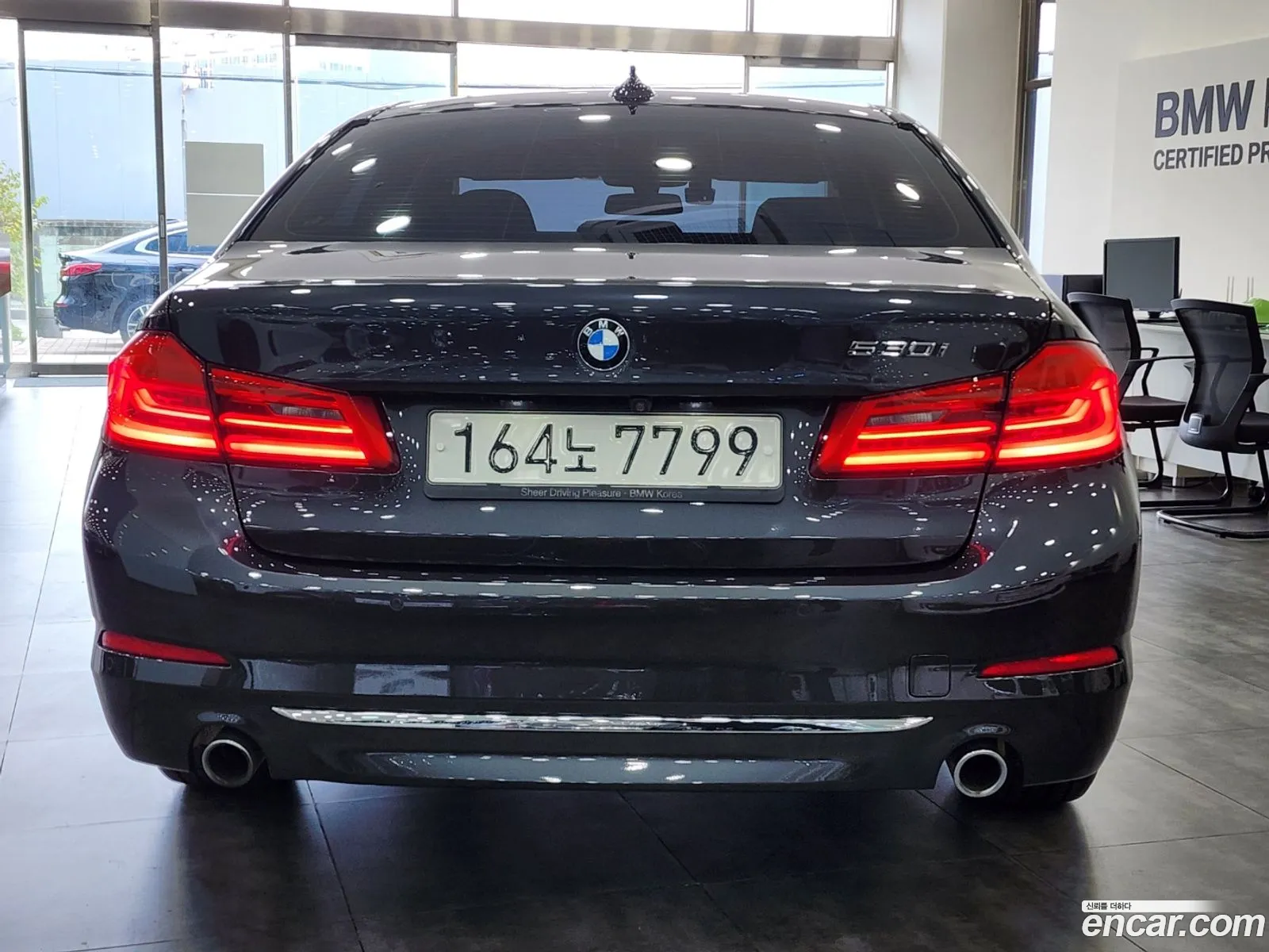BMW 5 Series G30 530I Luxury Plus - фотография 13671391