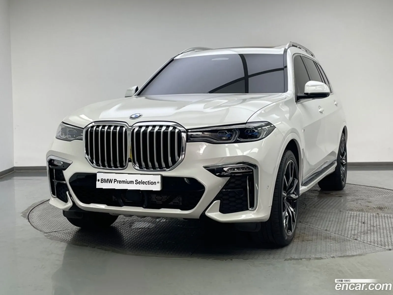 BMW X7 G07 ​​xDrive 40I M Sports 6-Seater - фотография 13603444