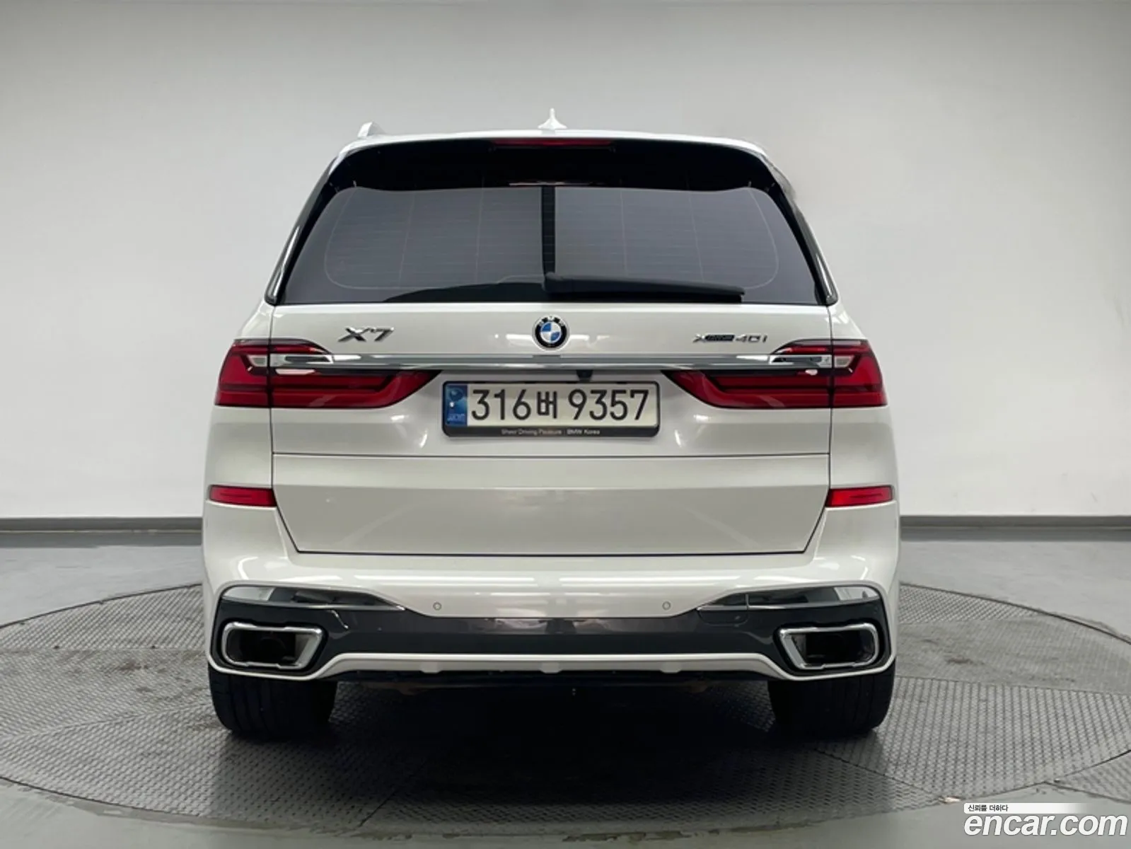 BMW X7 G07 ​​xDrive 40I M Sports 6-Seater - фотография 13603447