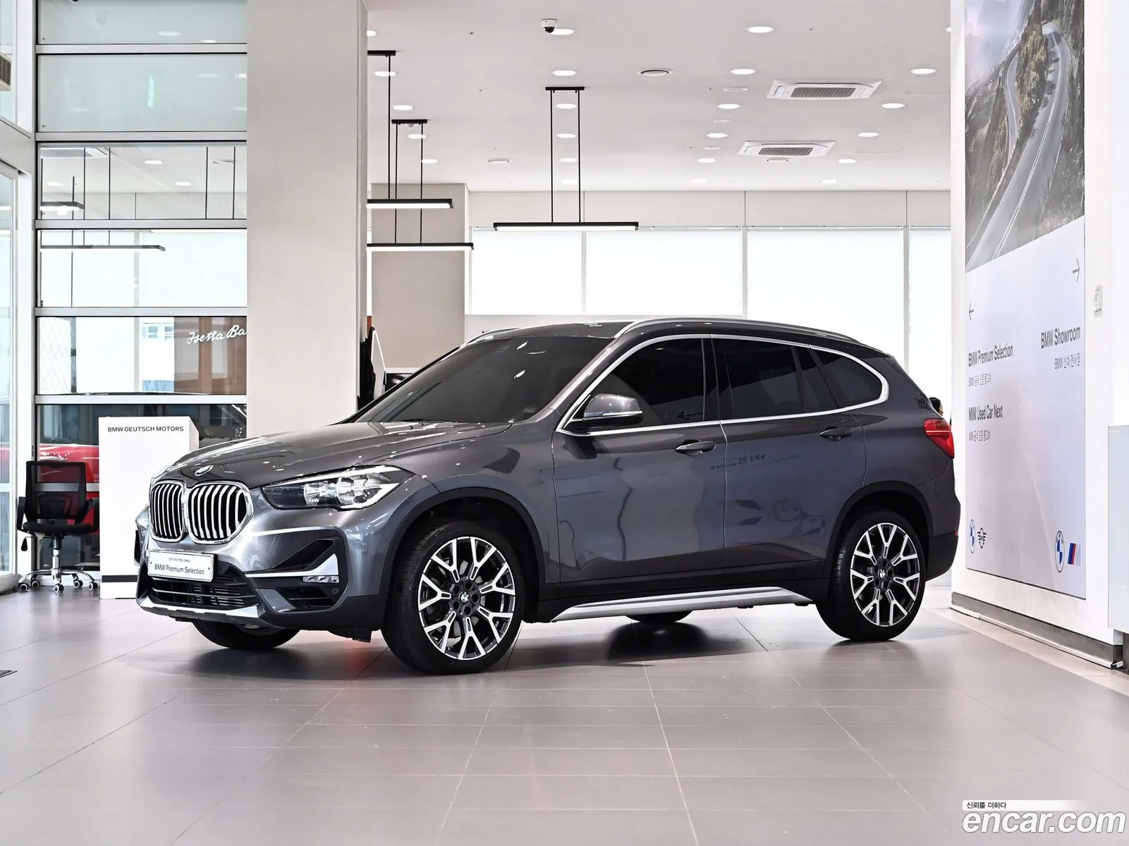 BMW X1 F48 xDrive 20I Xline - фотография 13700887