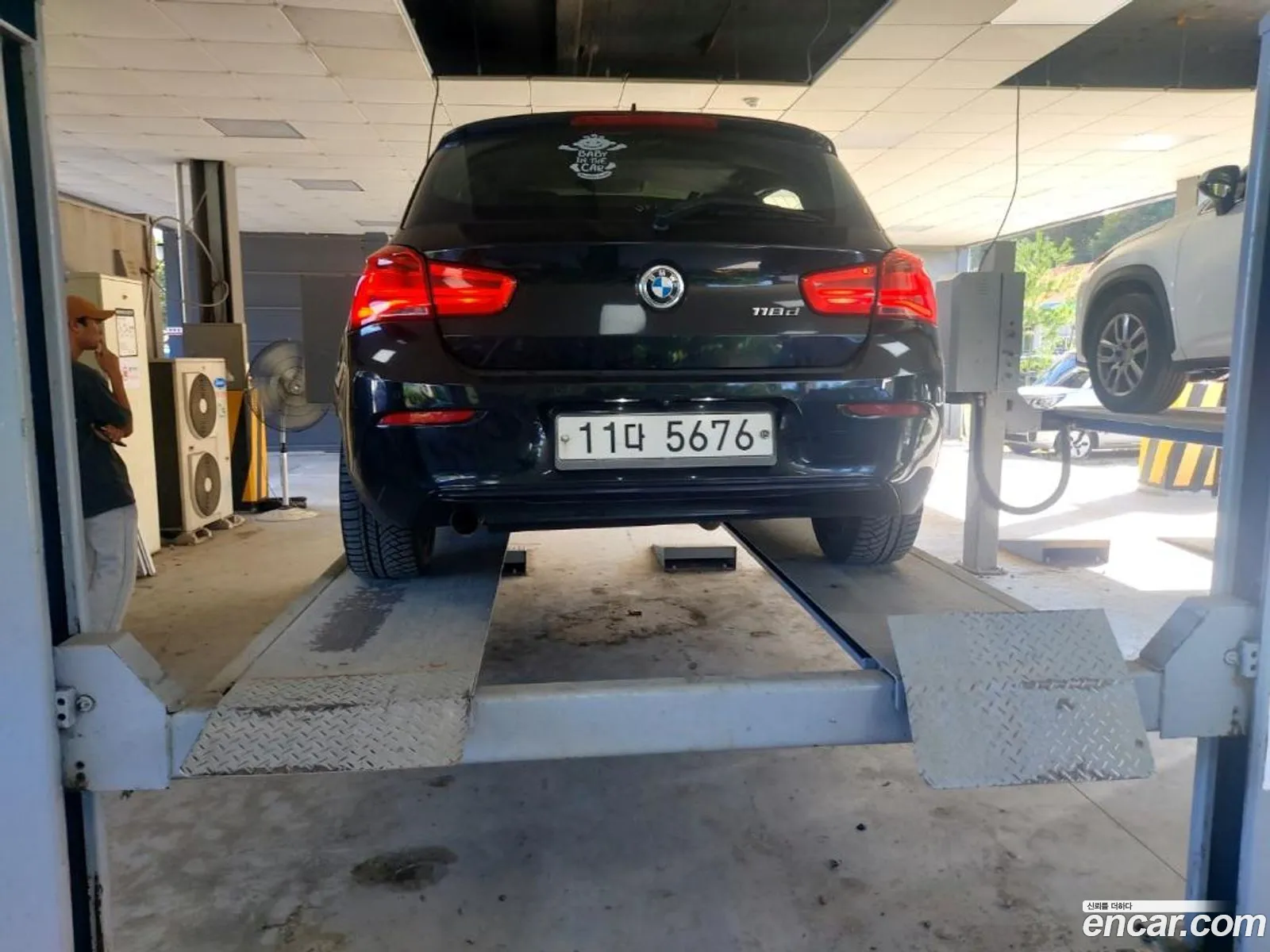 BMW 1 Series F20 118D Sports 5-Door - фотография 13700899