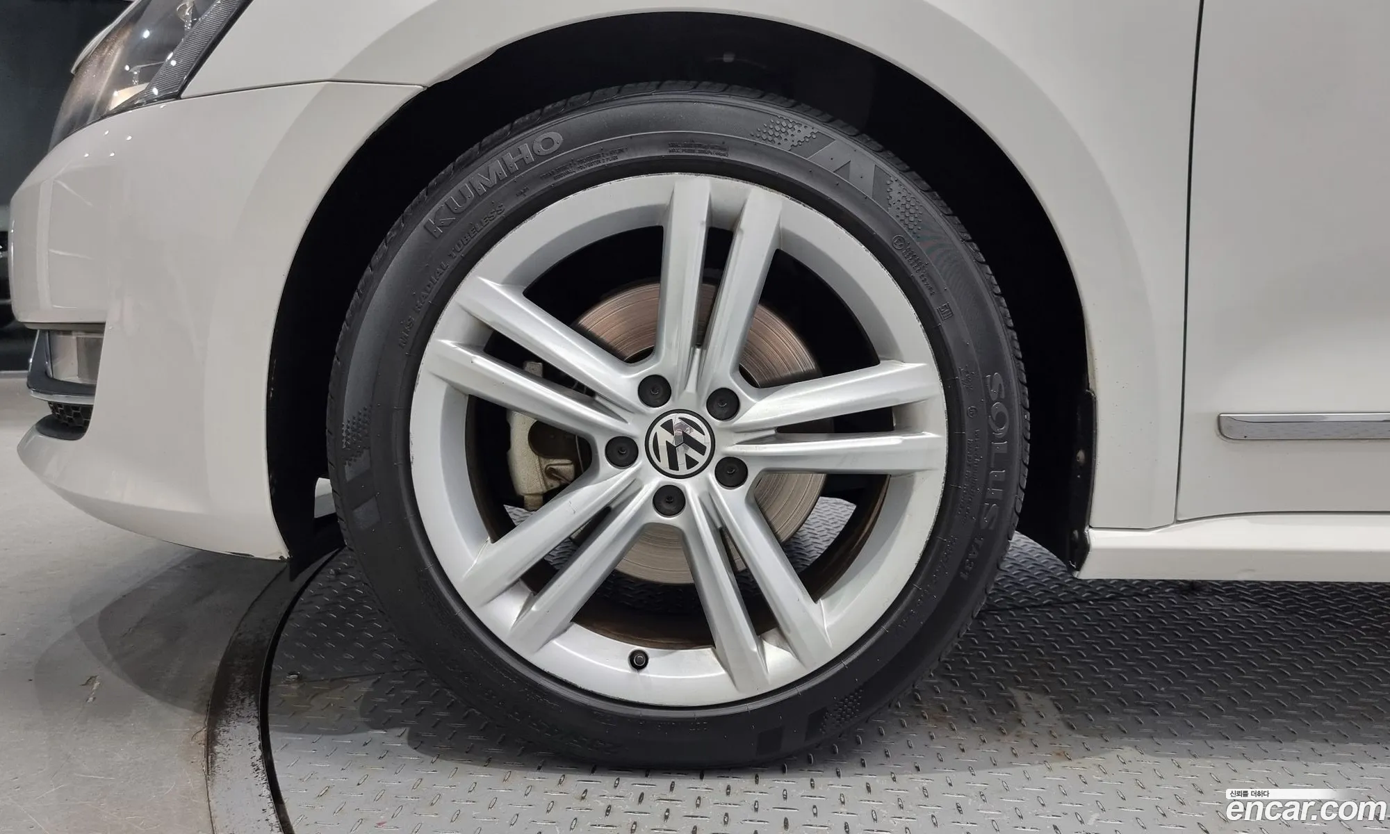 Volkswagen The New Passat 20 Tdi B7 - фотография 12257128