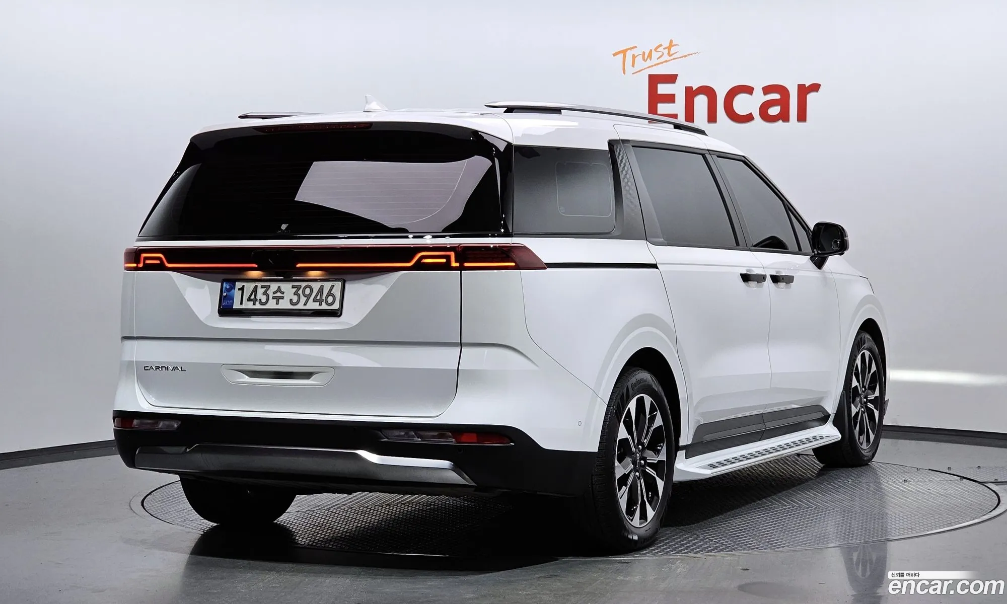 Kia Carnival 4Th Generation 9-Seater Signature - фотография 12742038