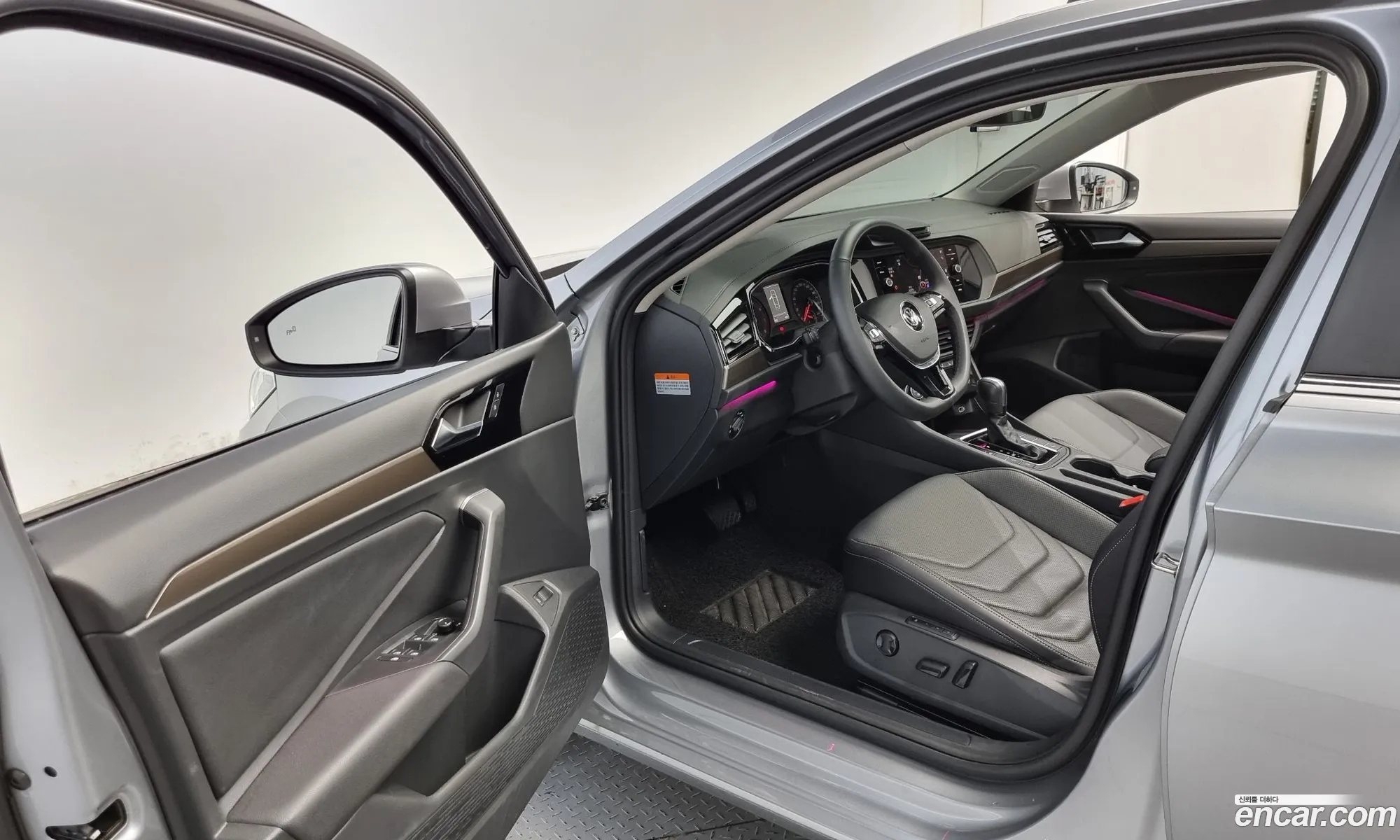 Korex Auto Trade - фотография 12390827