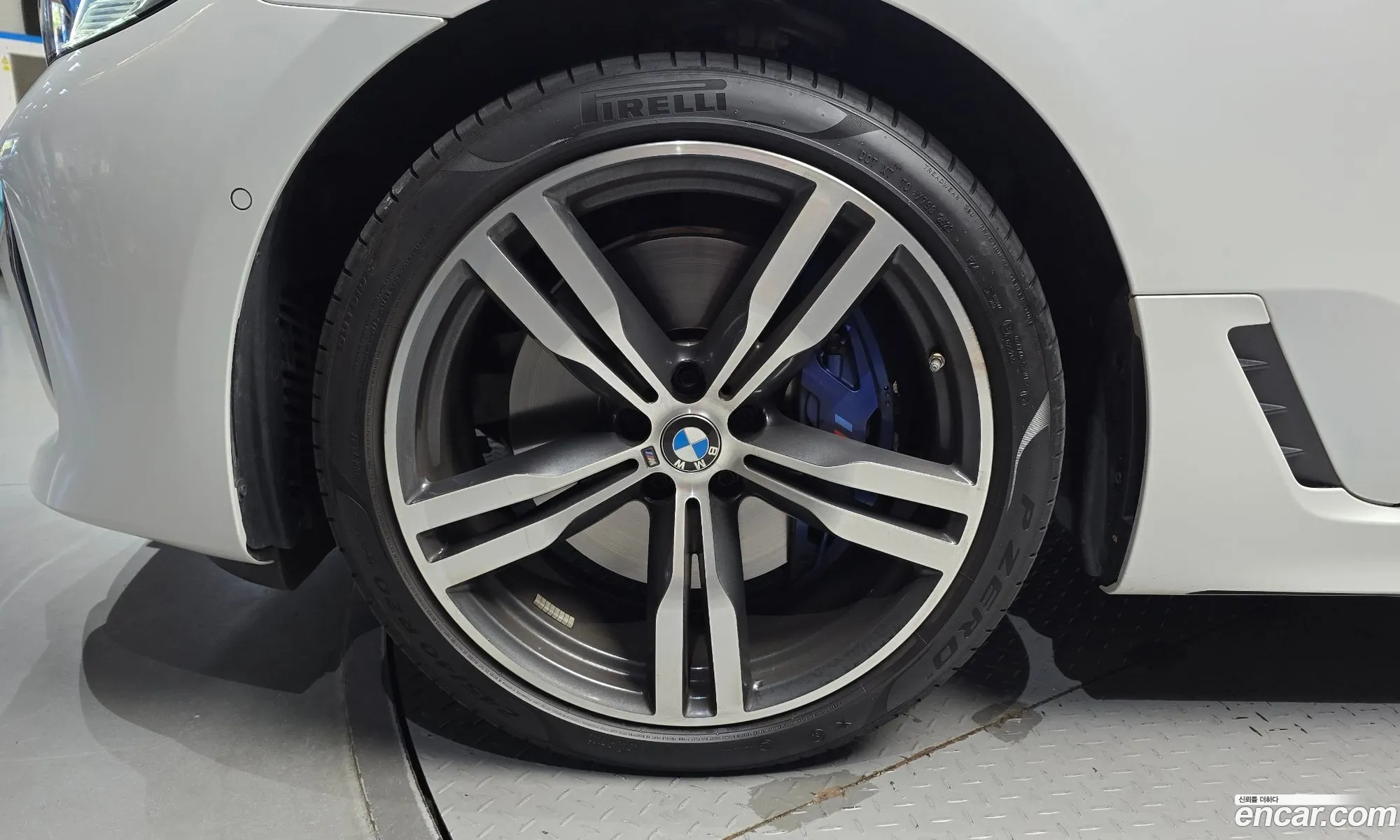 BMW 6 Series Gt G32 630I xDrive M Sports - фотография 13684118