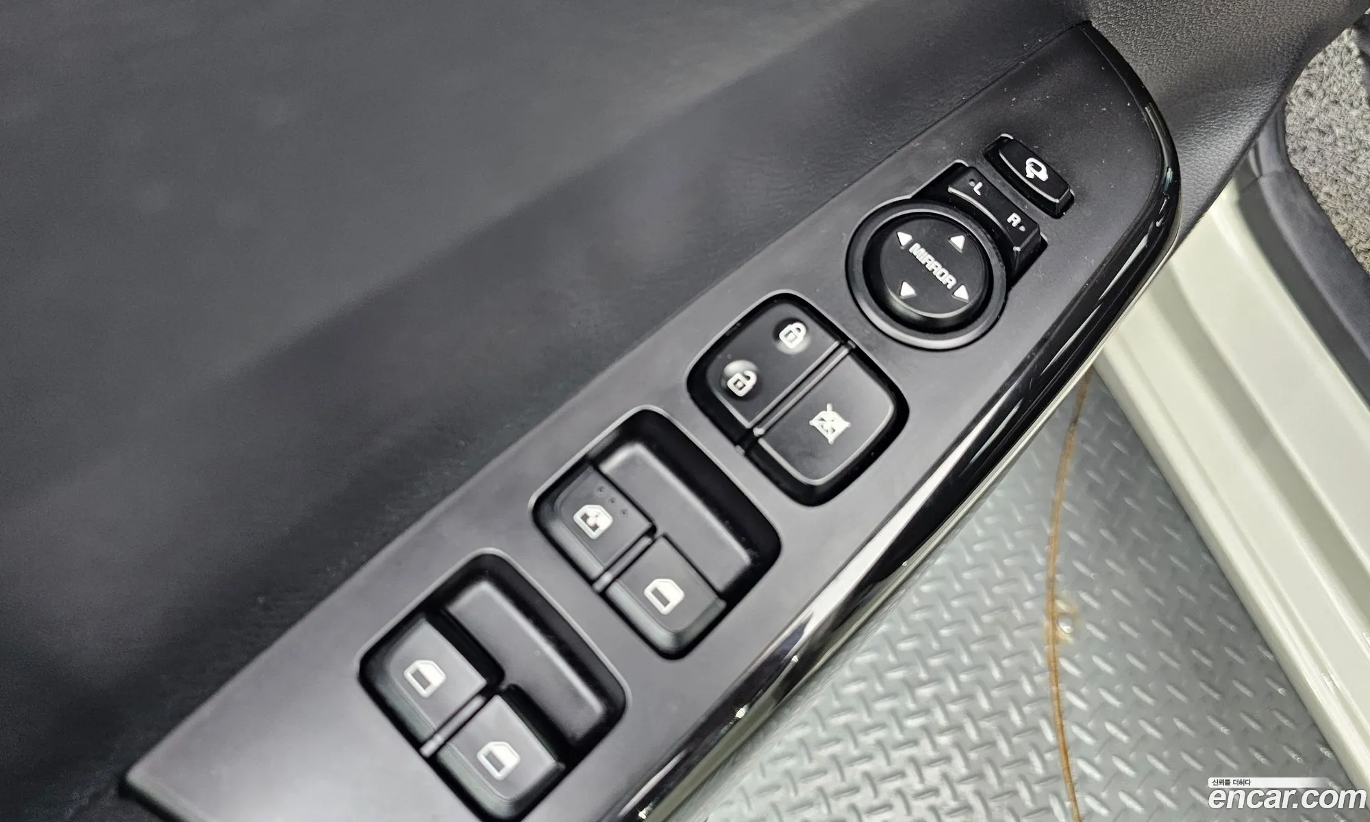 Korex Auto Trade - фотография 13075500