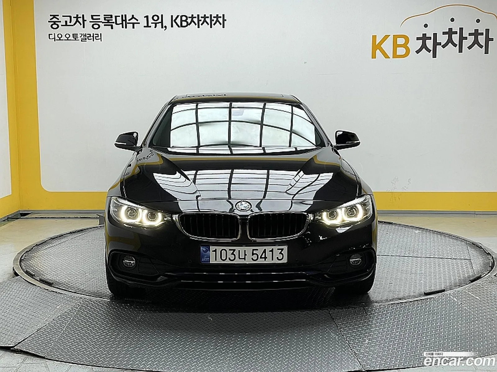 BMW 4 Series F32 420D xDrive Sports Gran Coupe - фотография 13685698