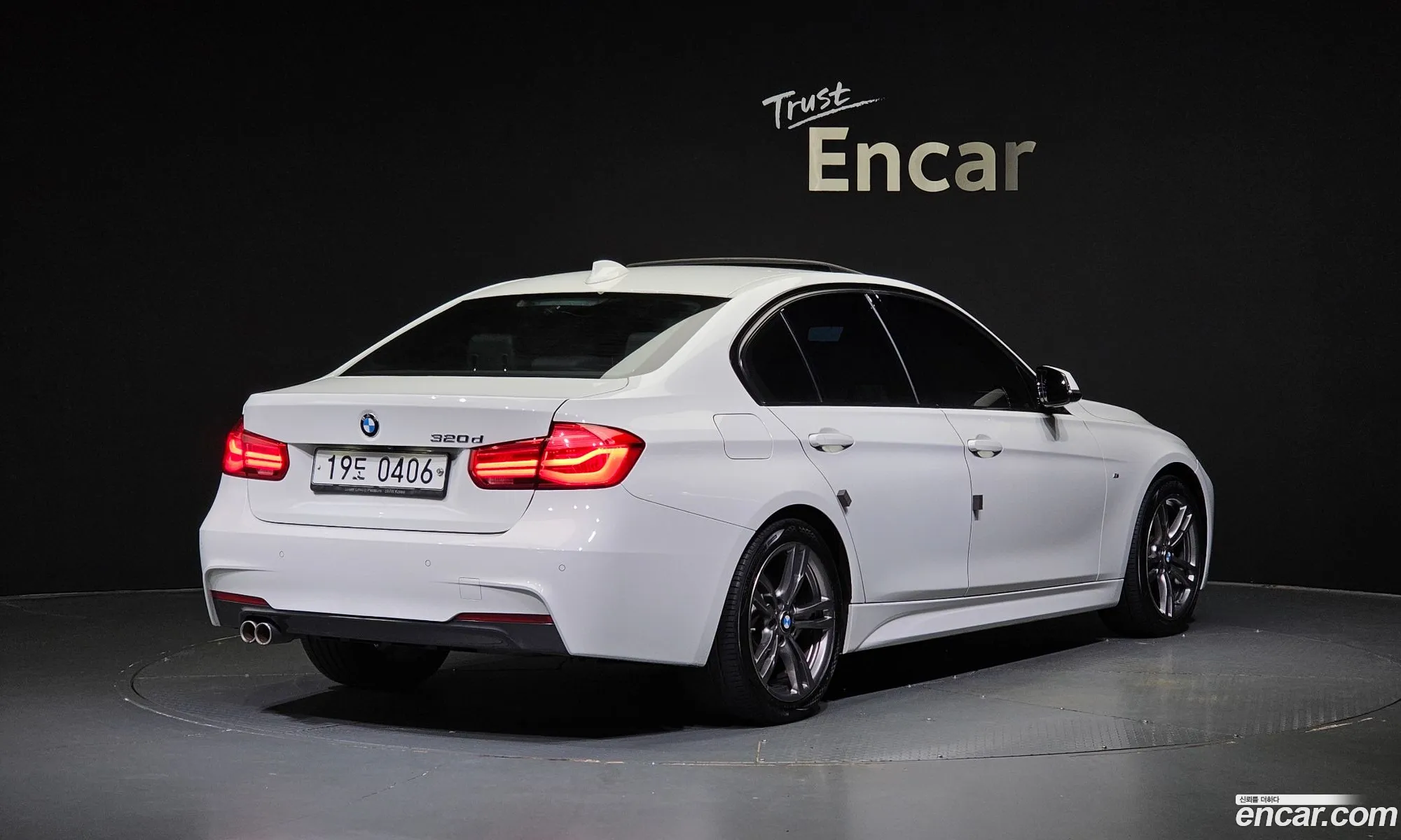 BMW 3 Series F30 320D M Sports - фотография 13685721