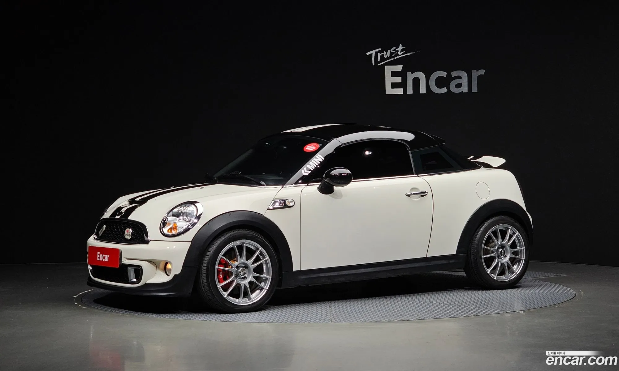 Mini Cooper S Coupe 16 - фотография 751124