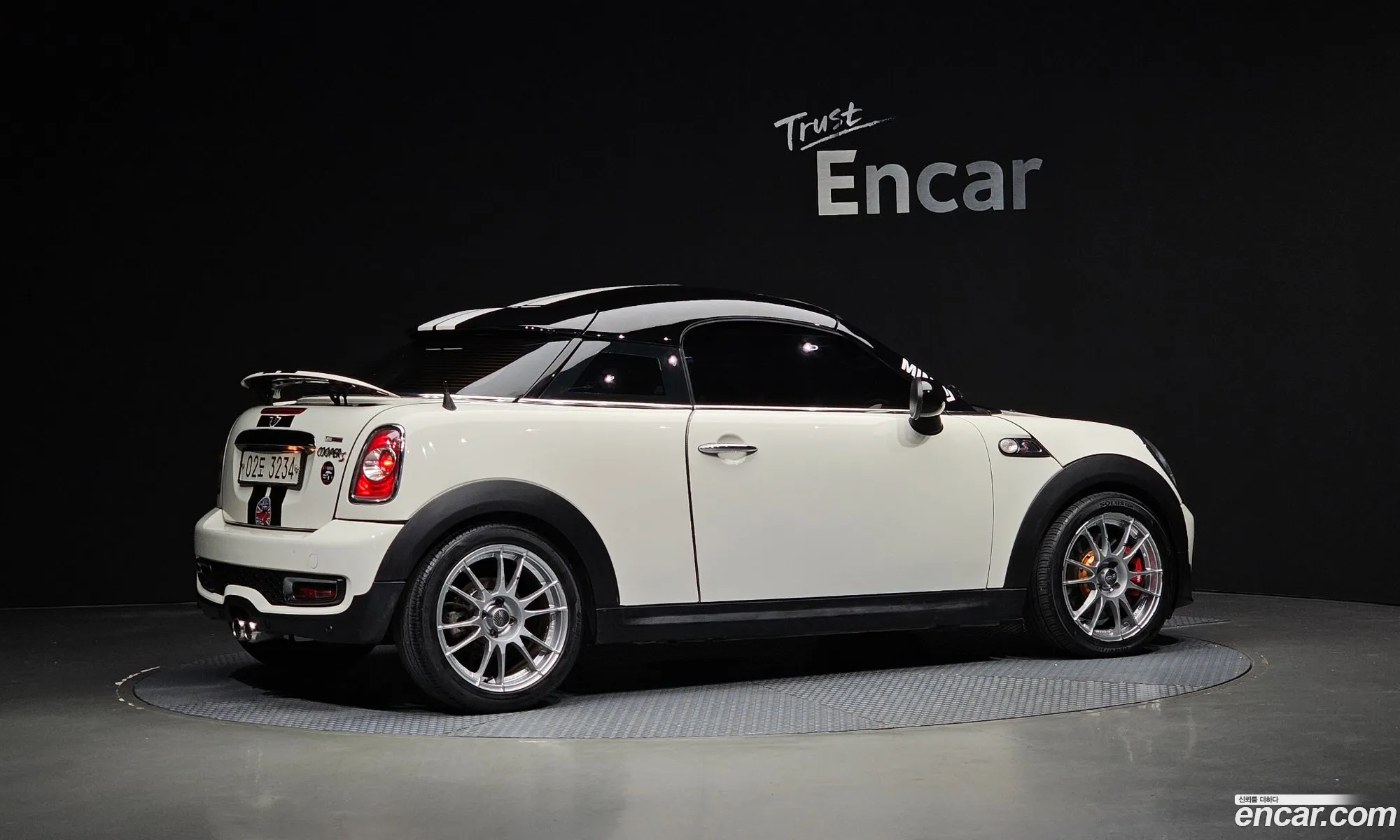 Mini Cooper S Coupe 16 - фотография 751125