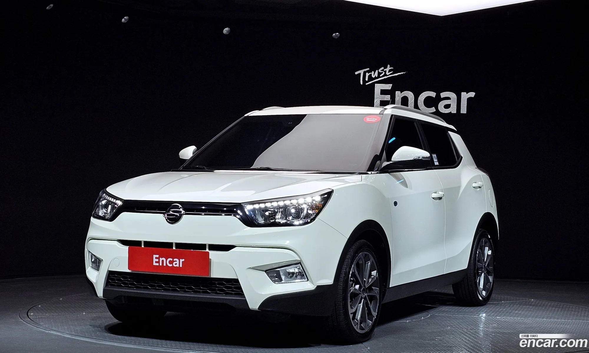Kg Mobility Ssangyong Tivoli Diesel Lx 2Wd - фотография 7364231