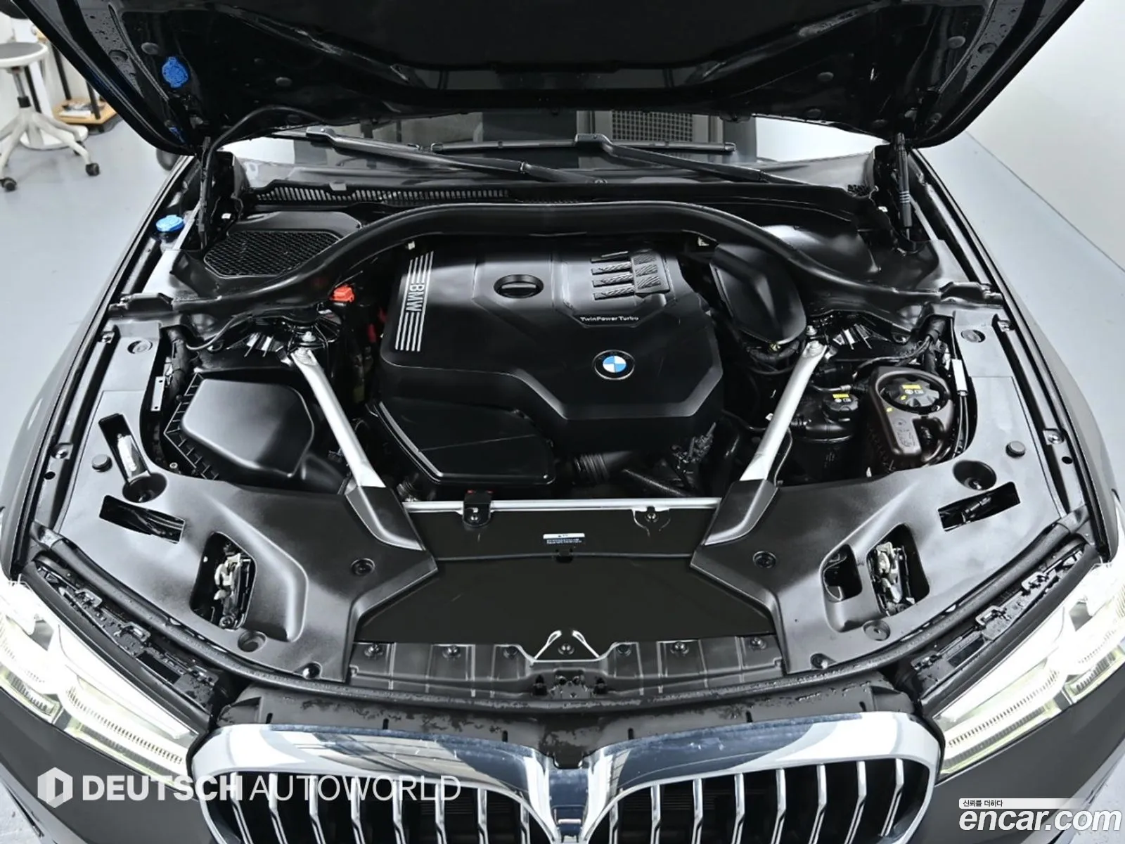 BMW 5 Series G30 520I Luxury - фотография 13755083