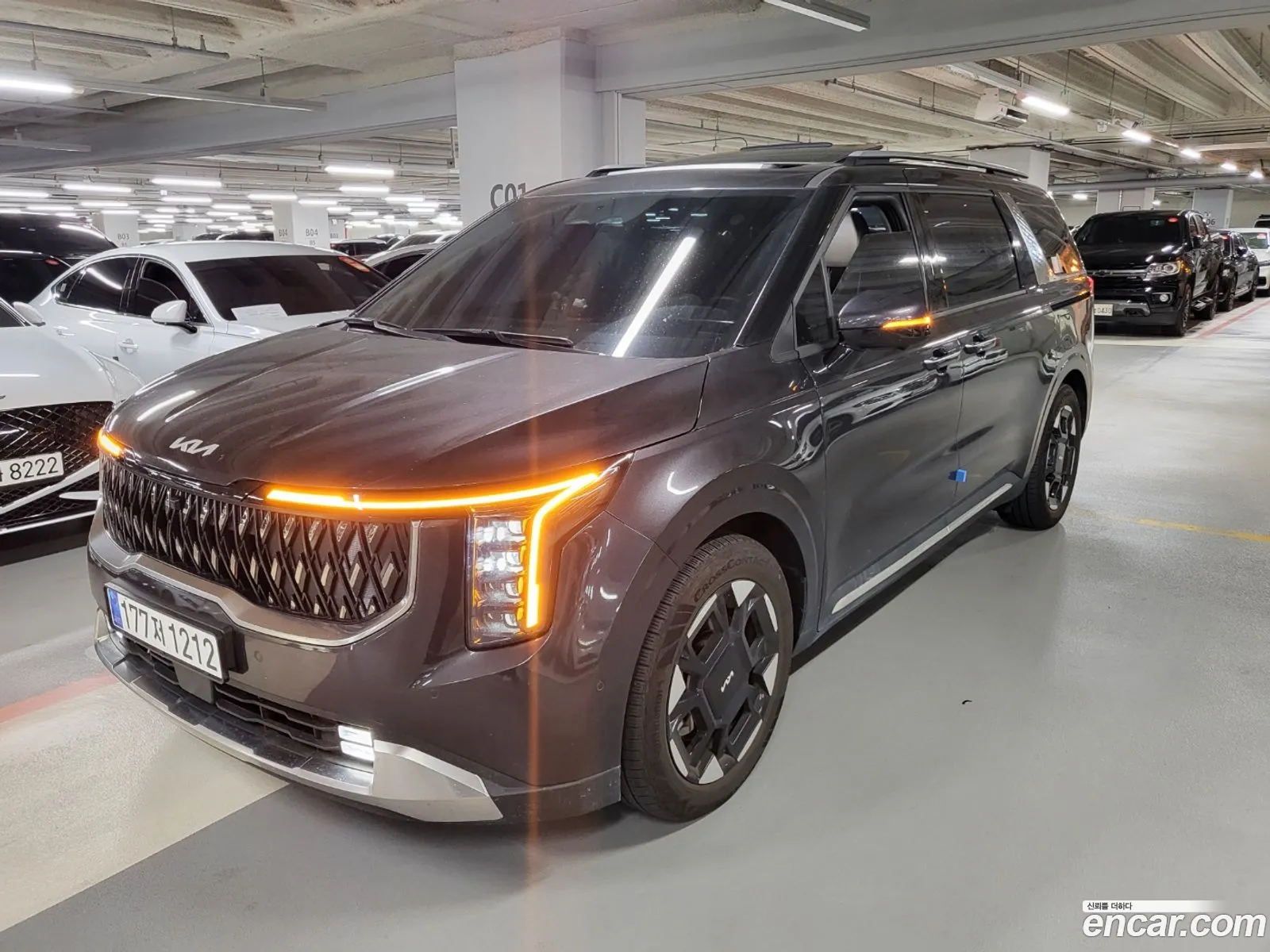 Kia The New Carnival 4Th Generation 9-Seater Signature - фотография 13283477