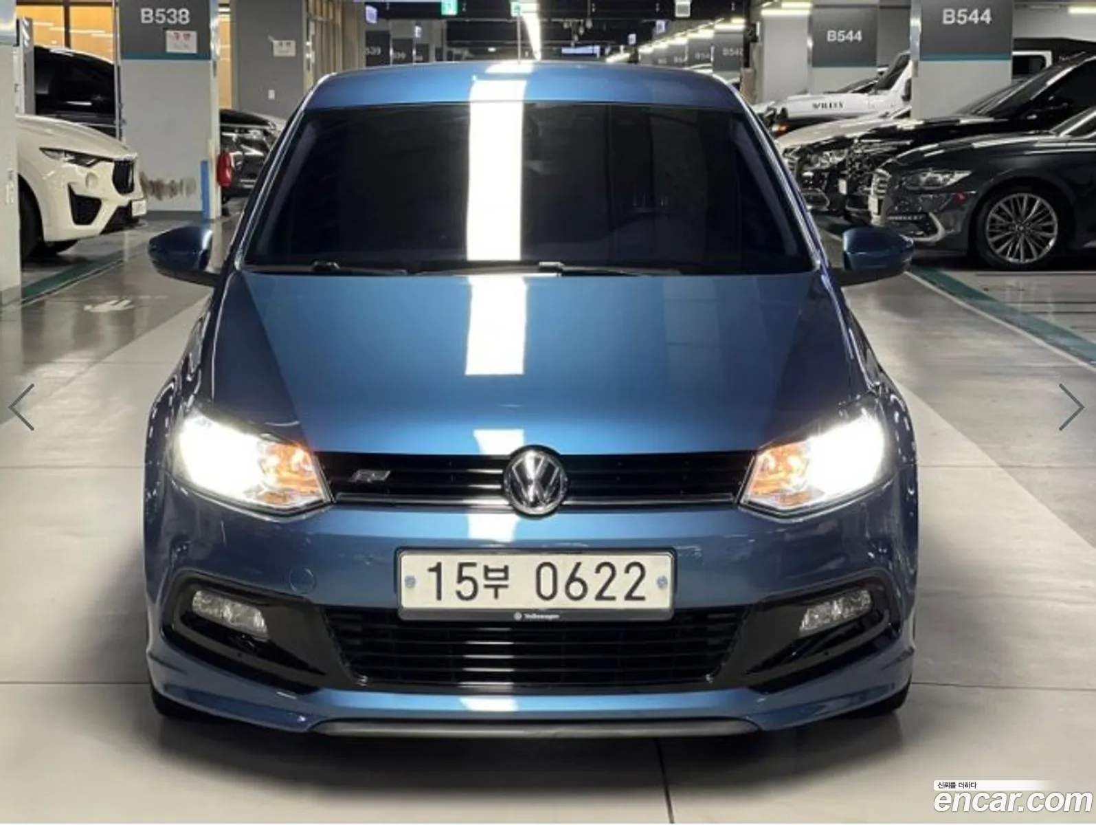 Volkswagen Polo 14 Tdi R-Line 5Th Generation - фотография 12257100