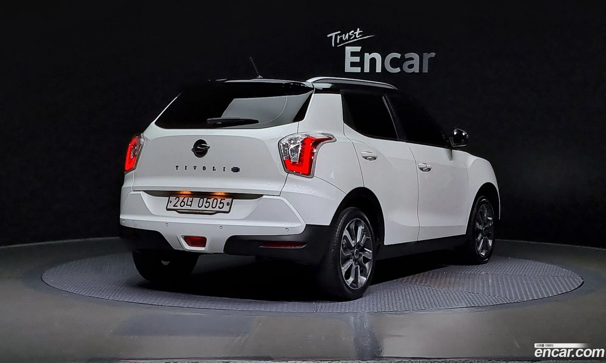 Kg Mobility Ssangyong Tivoli Diesel Vx 2Wd - фотография 7246453