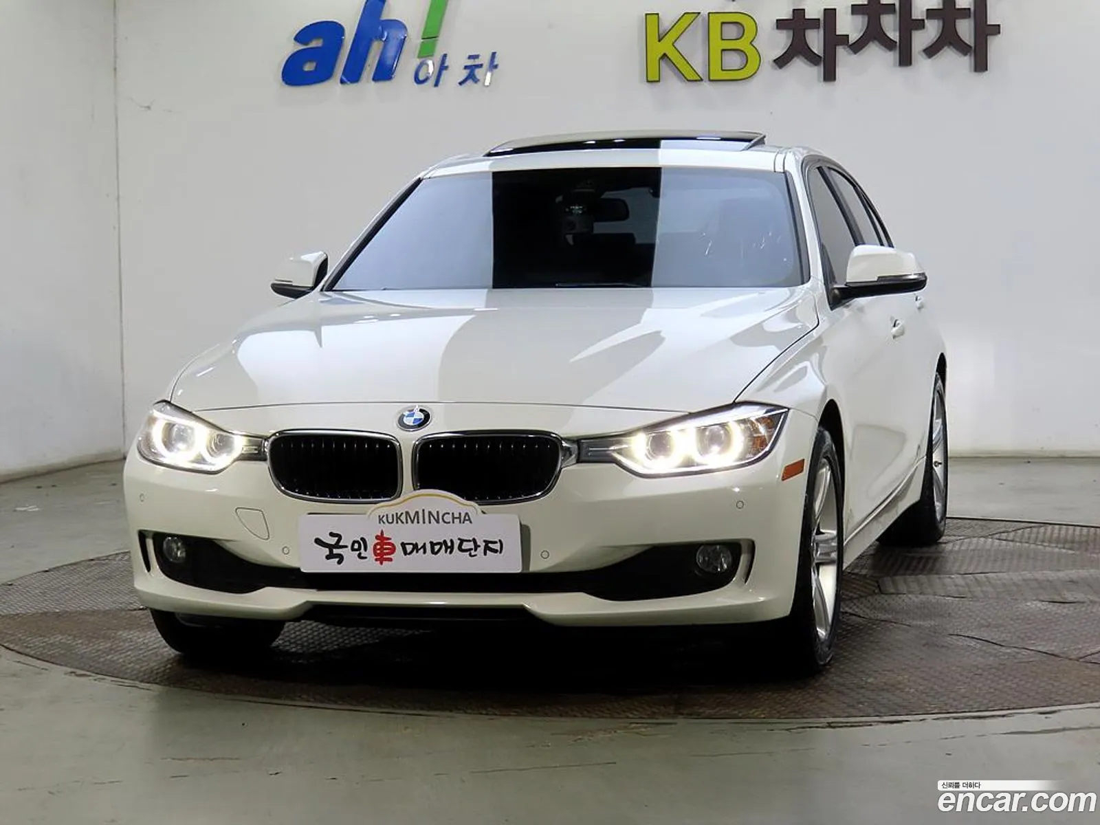 BMW 3 Series F30 320D - фотография 13799369